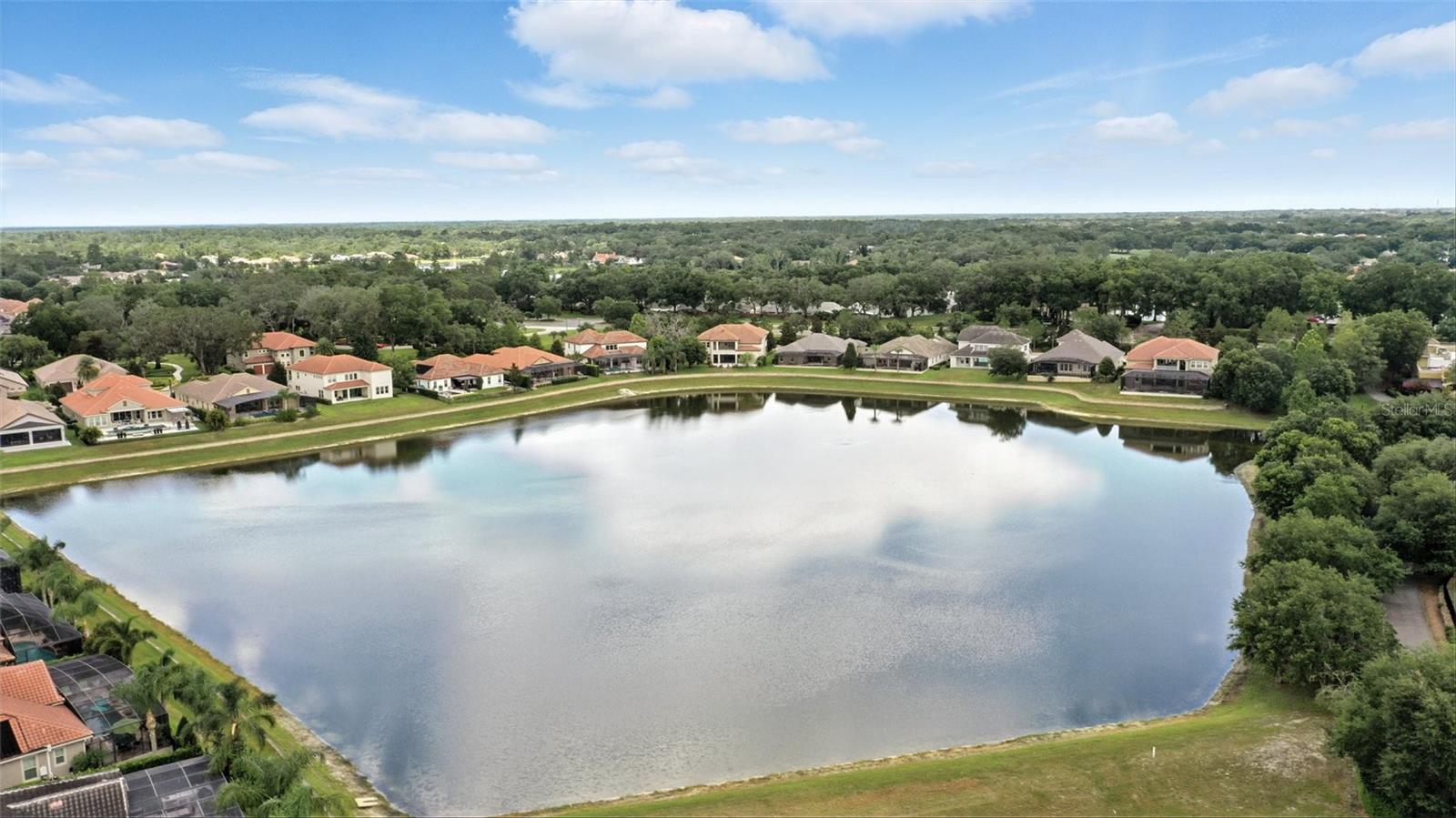 STEEPLE CHASE - Residential
