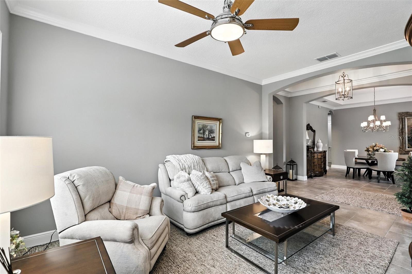 STEEPLE CHASE - Residential