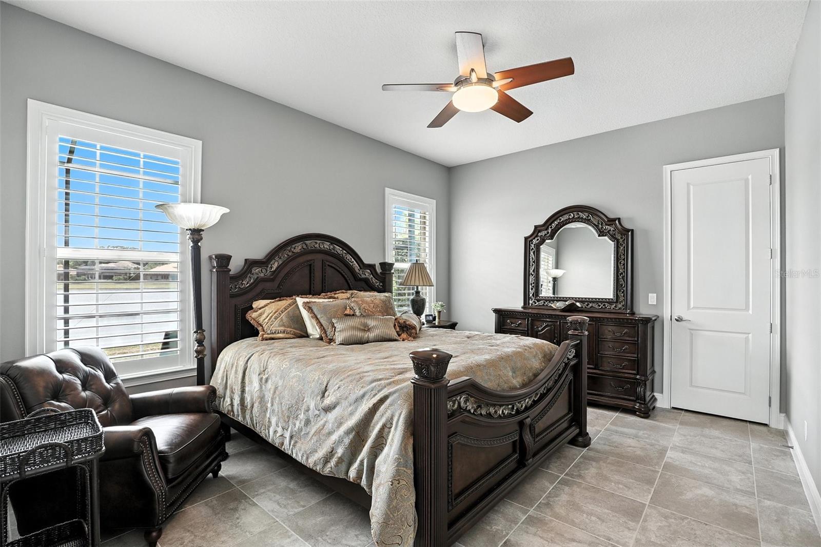 STEEPLE CHASE - Residential