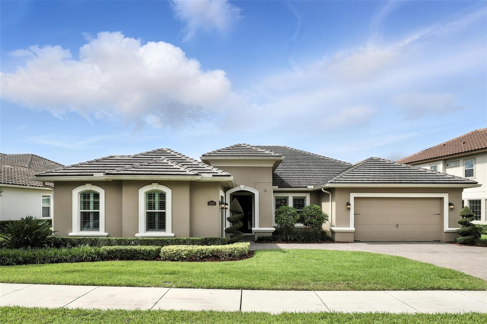 3995 EQUINE COVE