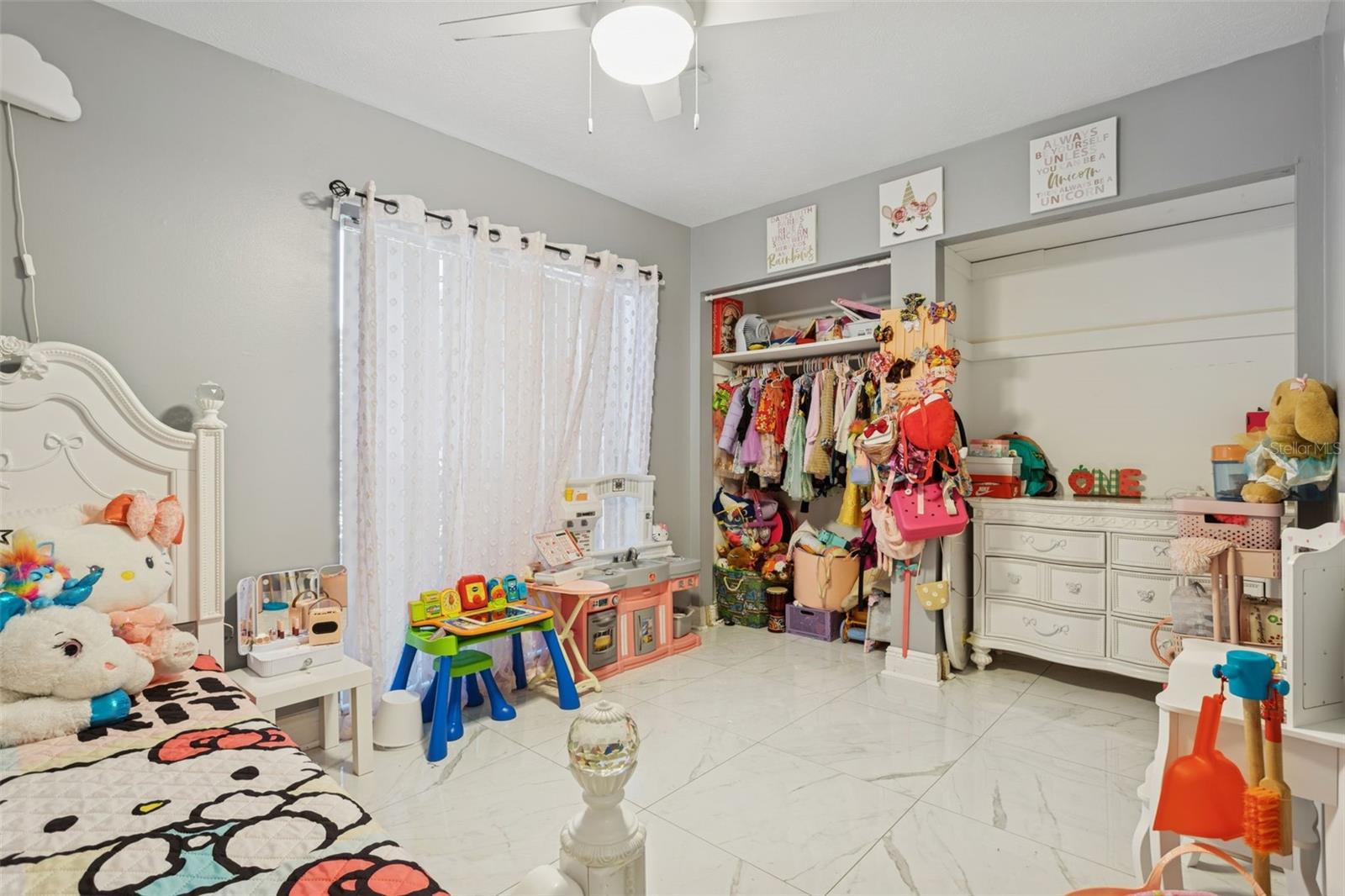 OAK MONT WOODS - Residential