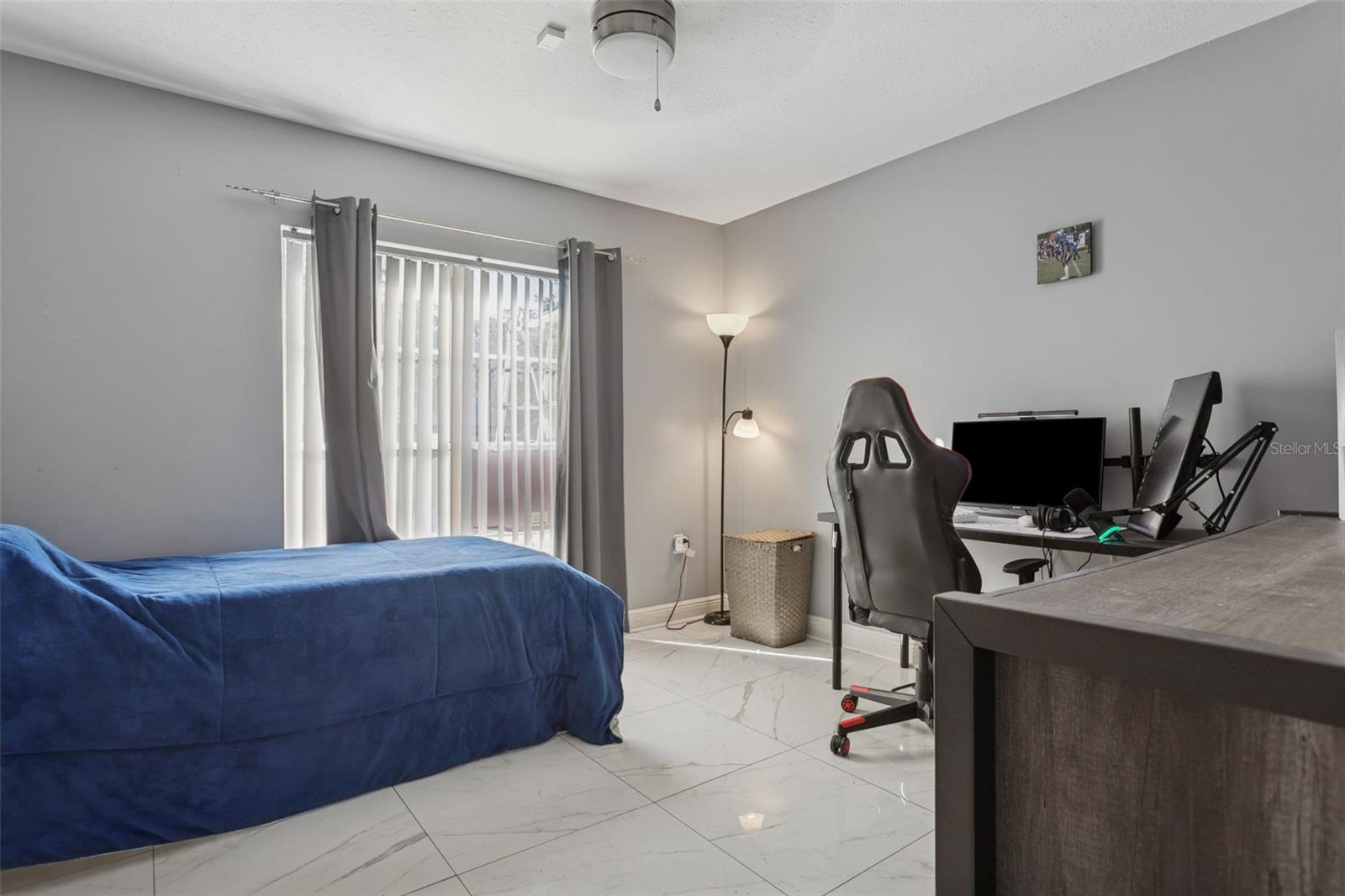 OAK MONT WOODS - Residential