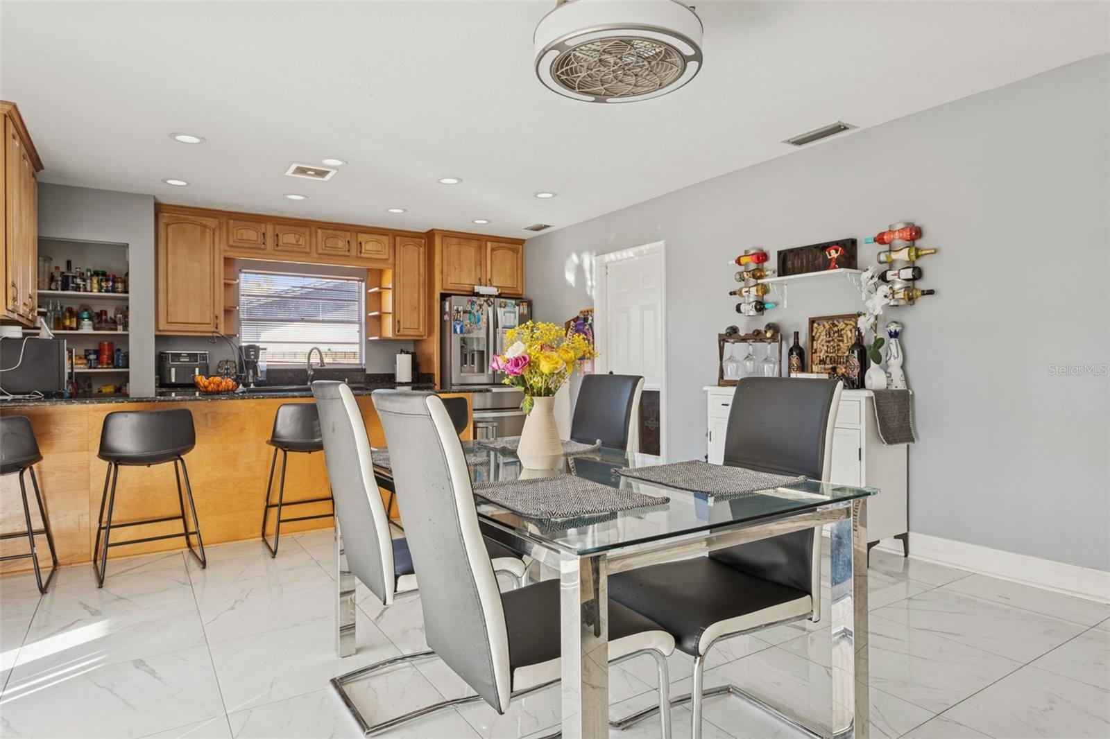 OAK MONT WOODS - Residential