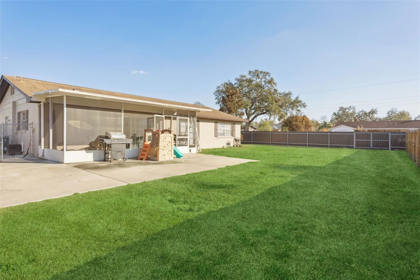 OAK MONT WOODS - Residential