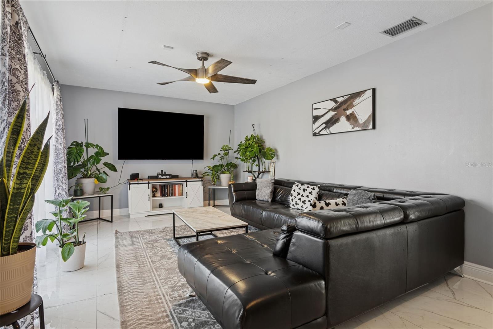 OAK MONT WOODS - Residential