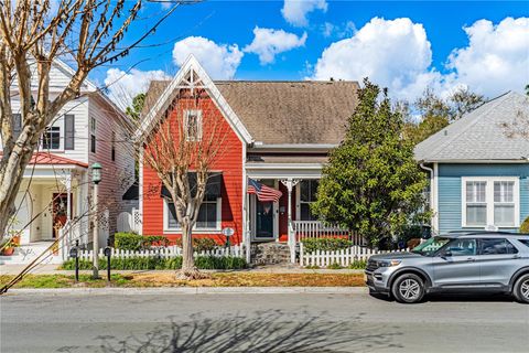 Photo of 171 Longview Avenue, Kissimmee, FL 34747 (MLS # O6383392)