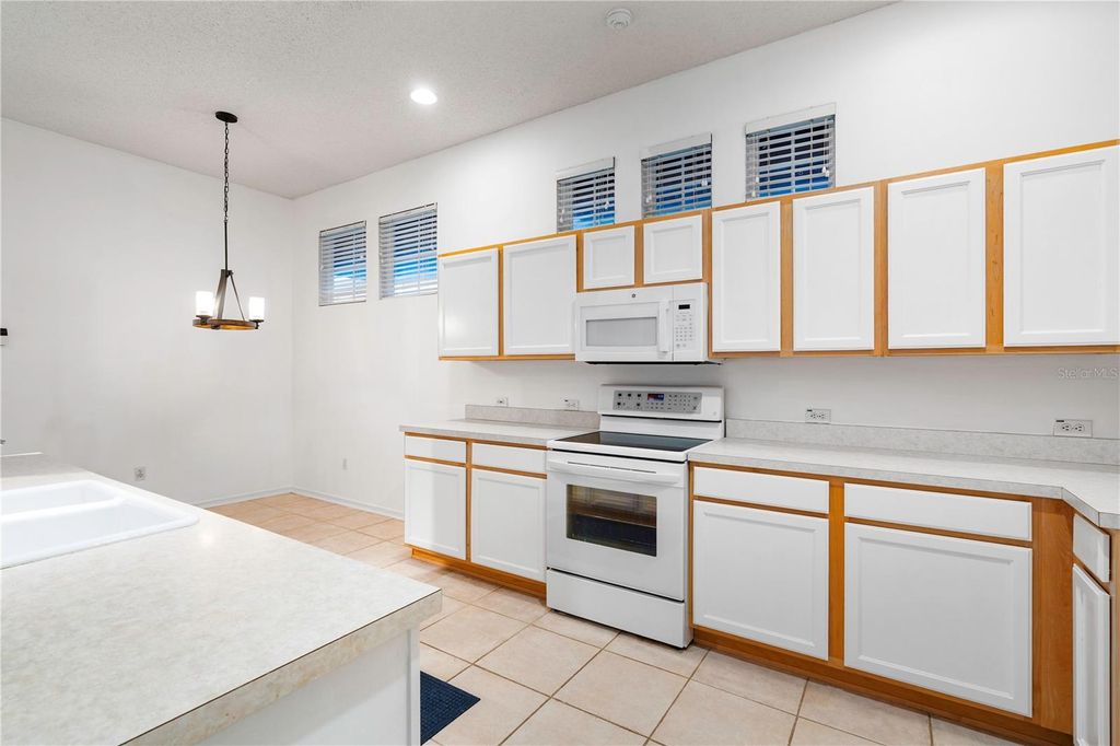 Photo of 171 Longview Avenue, Kissimmee, FL 34747 (MLS # O6383392)