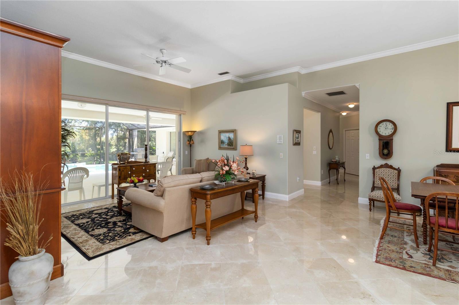 CALUSA LAKES UNIT 2 - Residential