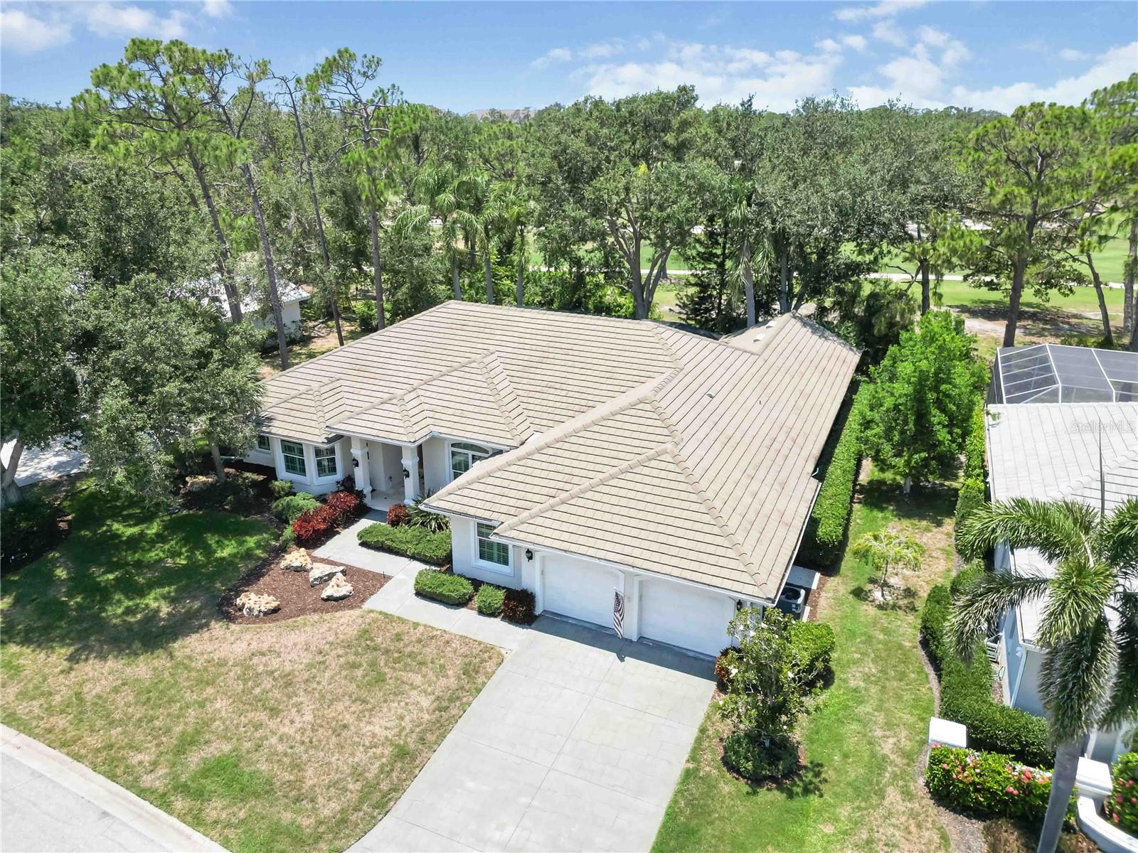CALUSA LAKES UNIT 2 - Residential
