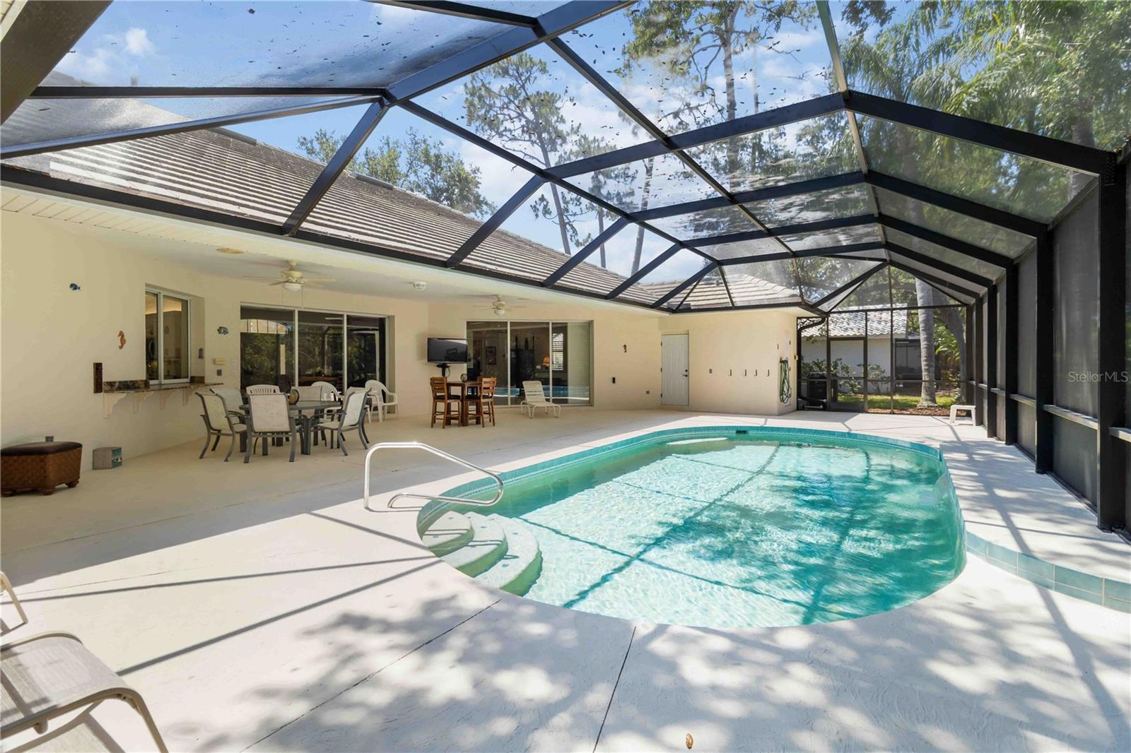 CALUSA LAKES UNIT 2 - Residential