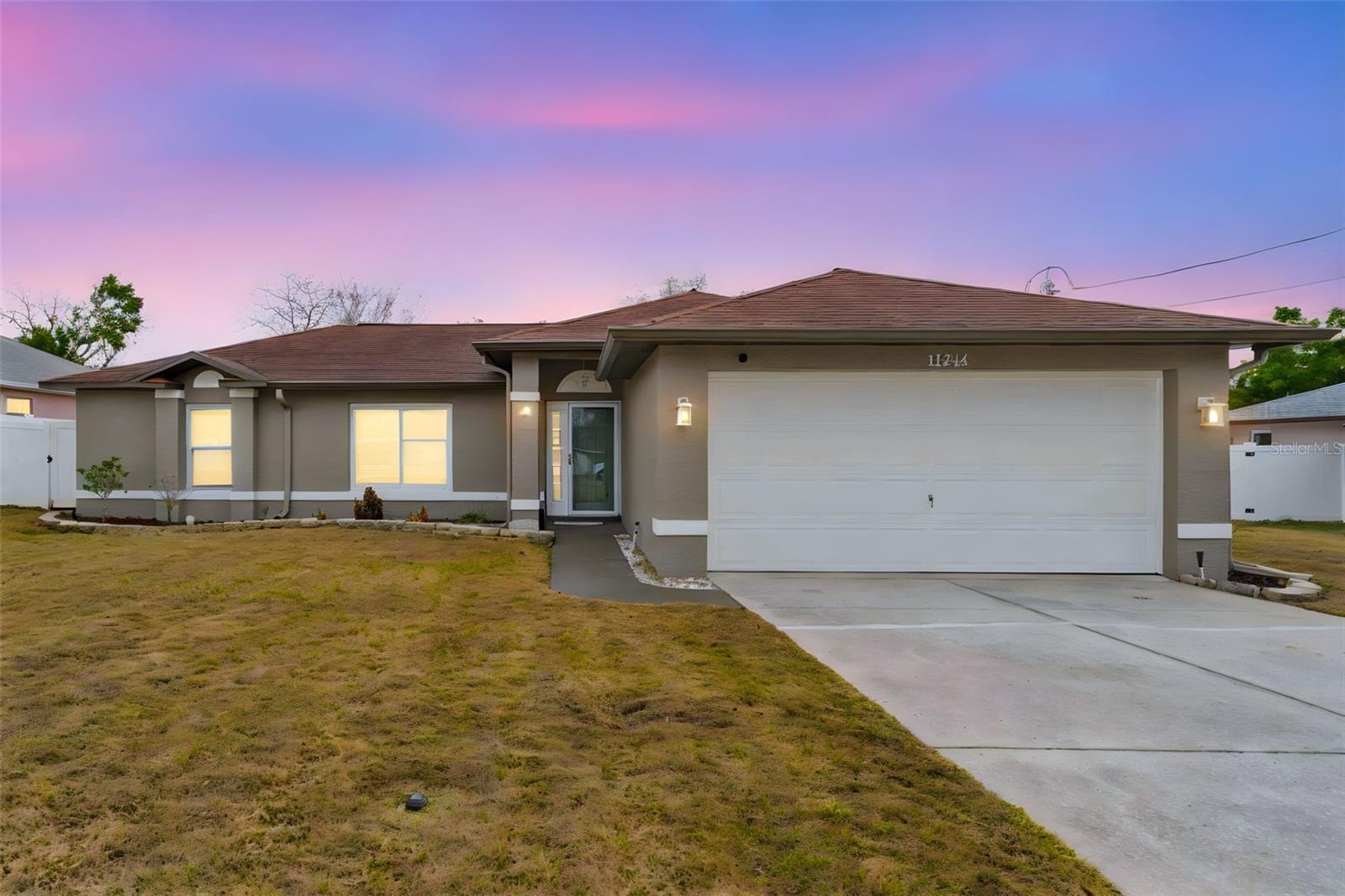 SPRING HILL - Residential