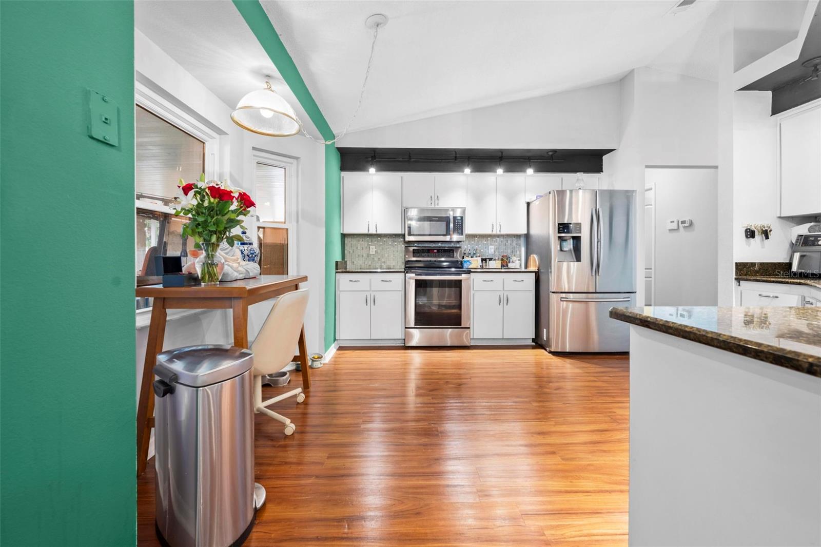 SPRING HILL - Residential