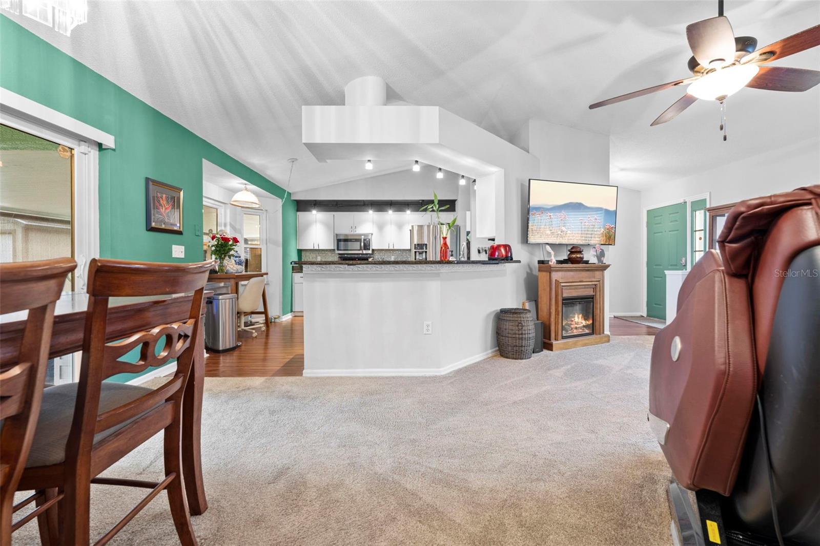 SPRING HILL - Residential