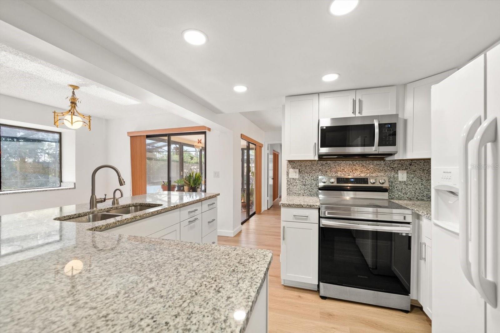 LAKE PARK ESTATES - Residential