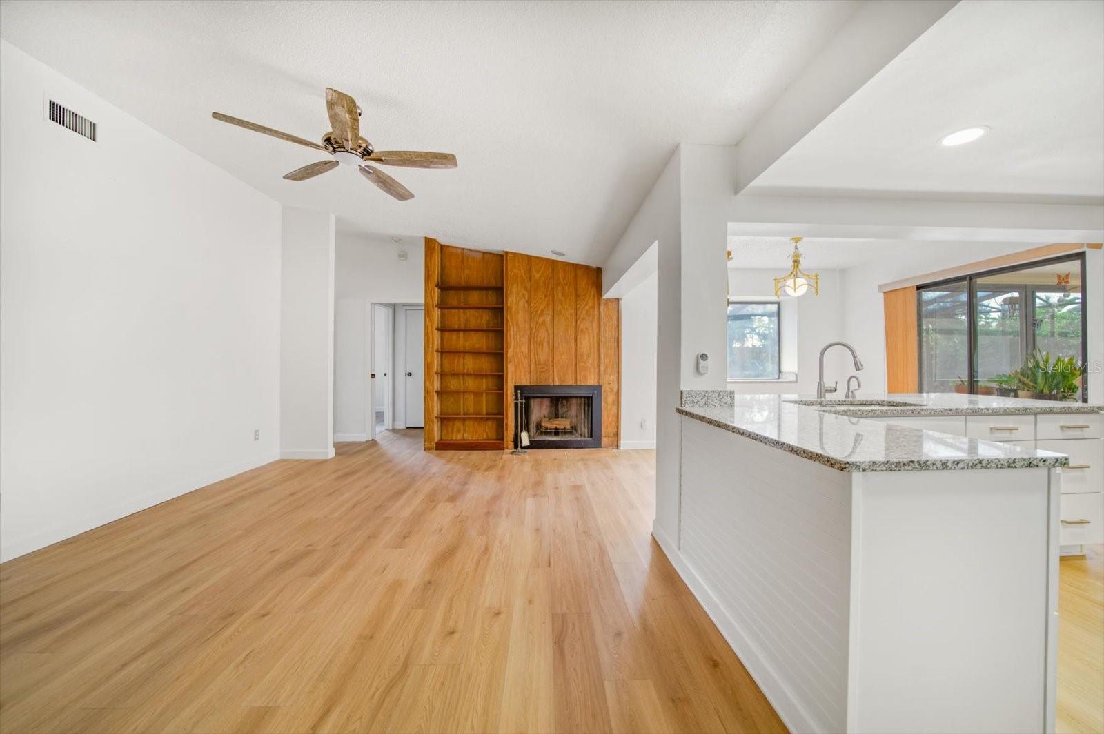 LAKE PARK ESTATES - Residential