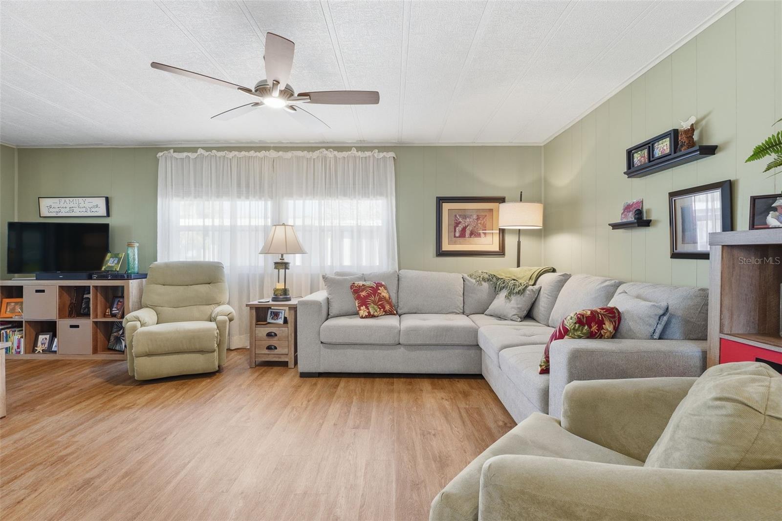 HARBOR ISLES II - Residential