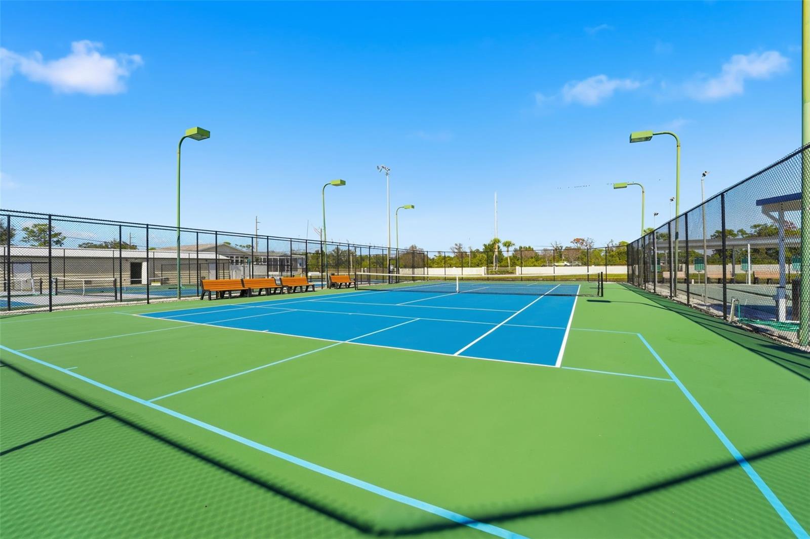 HARBOR ISLES II - Residential