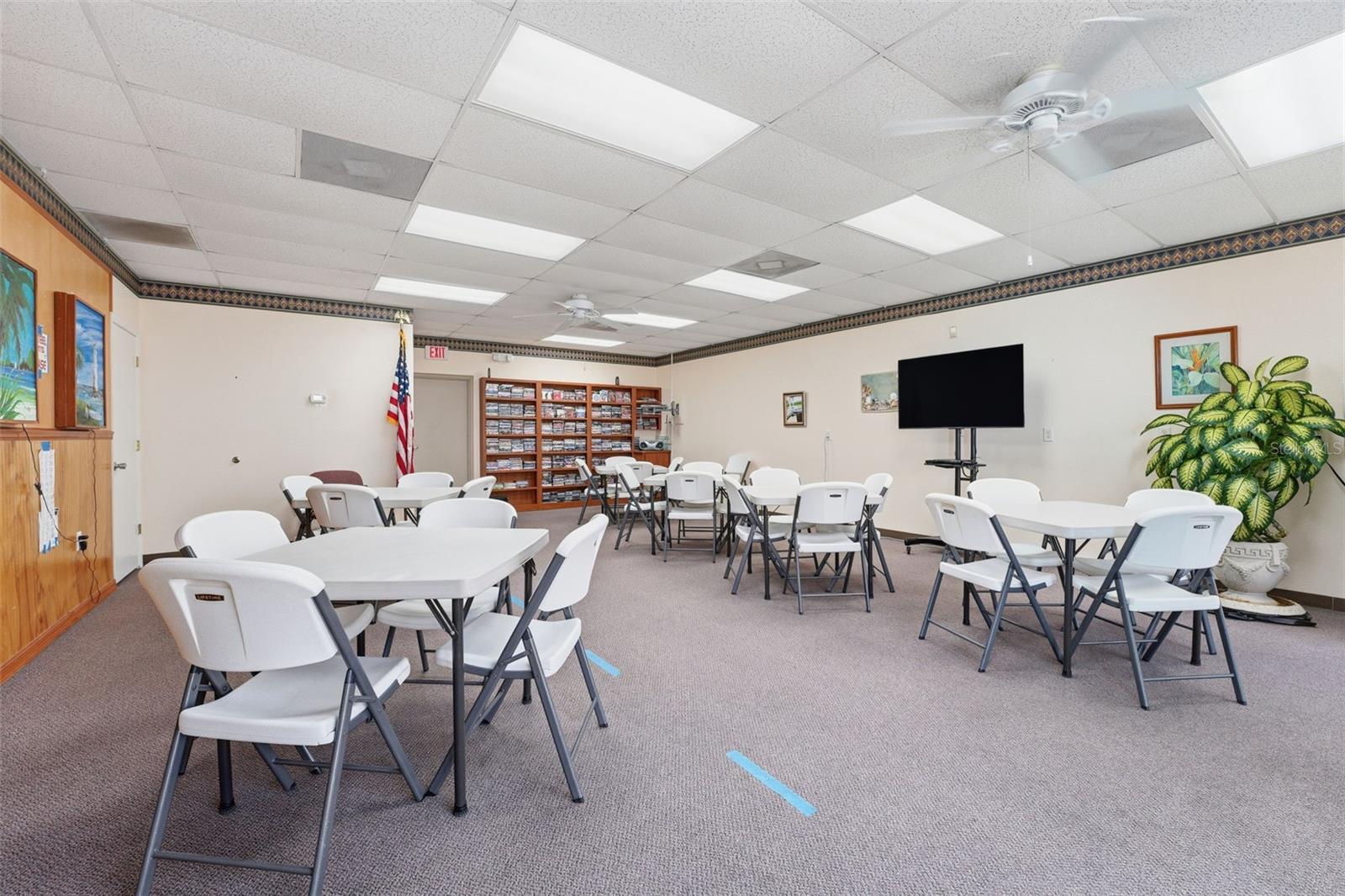 HARBOR ISLES II - Residential