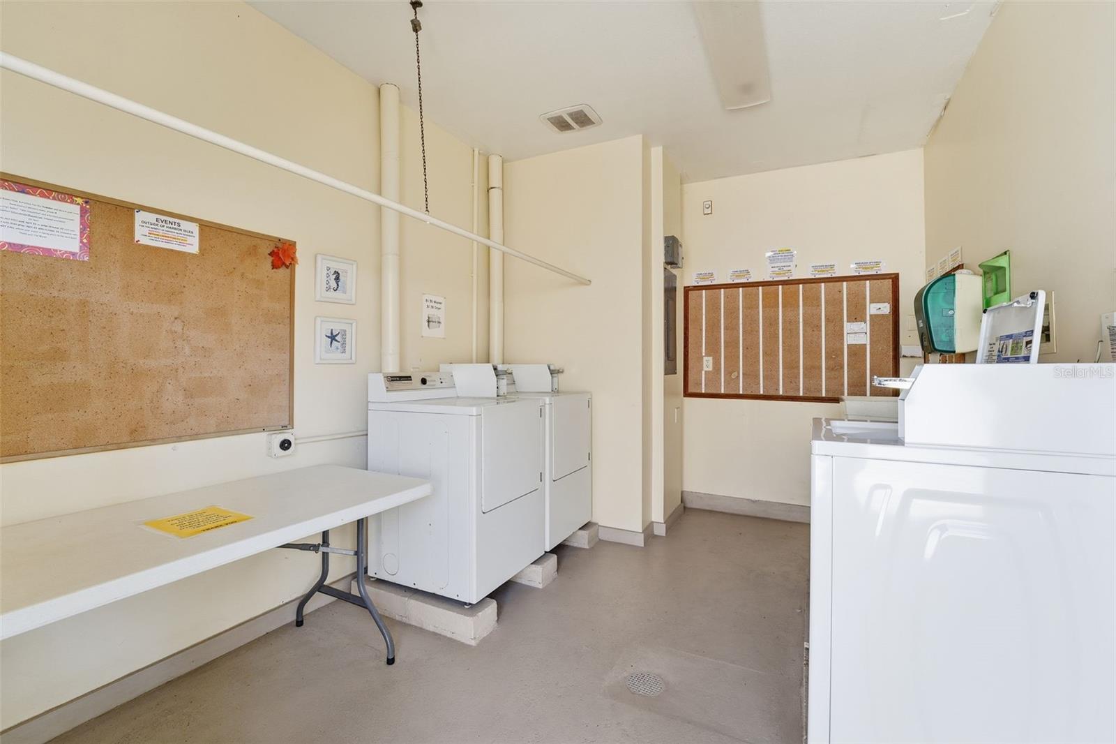 HARBOR ISLES II - Residential