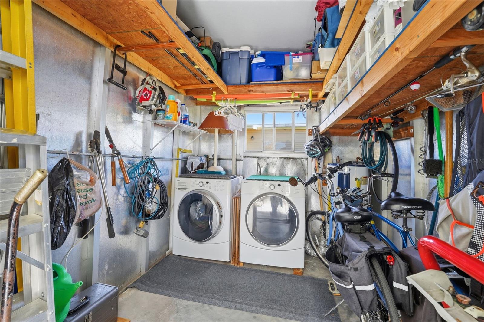 HARBOR ISLES II - Residential