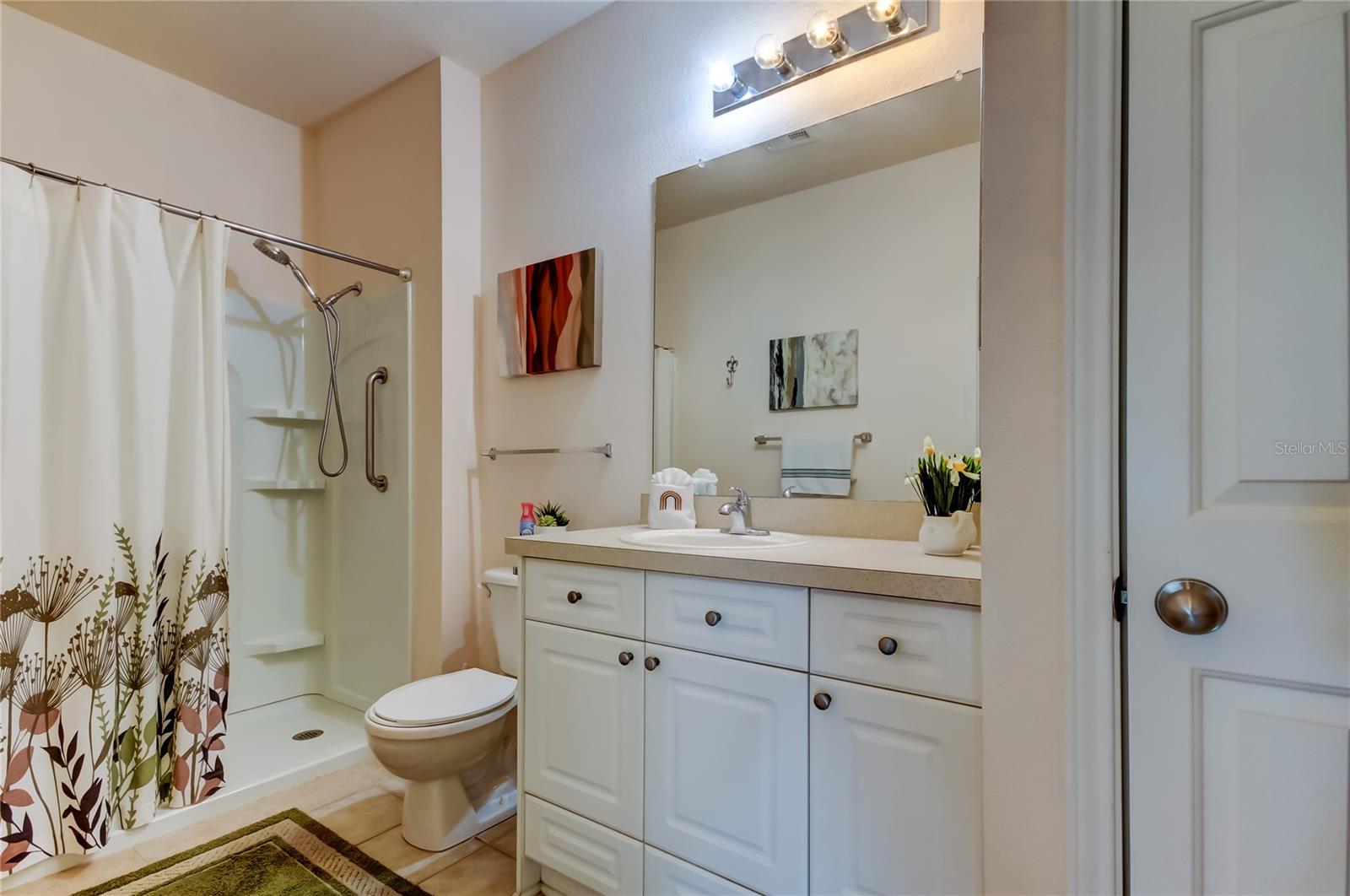 RESIDENCE AT RENAISSANCE - Residential