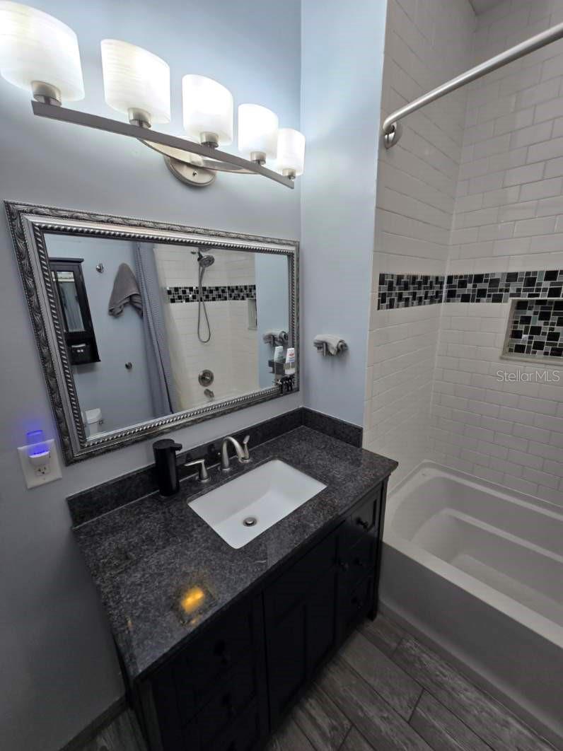 DAVENPORT - Residential