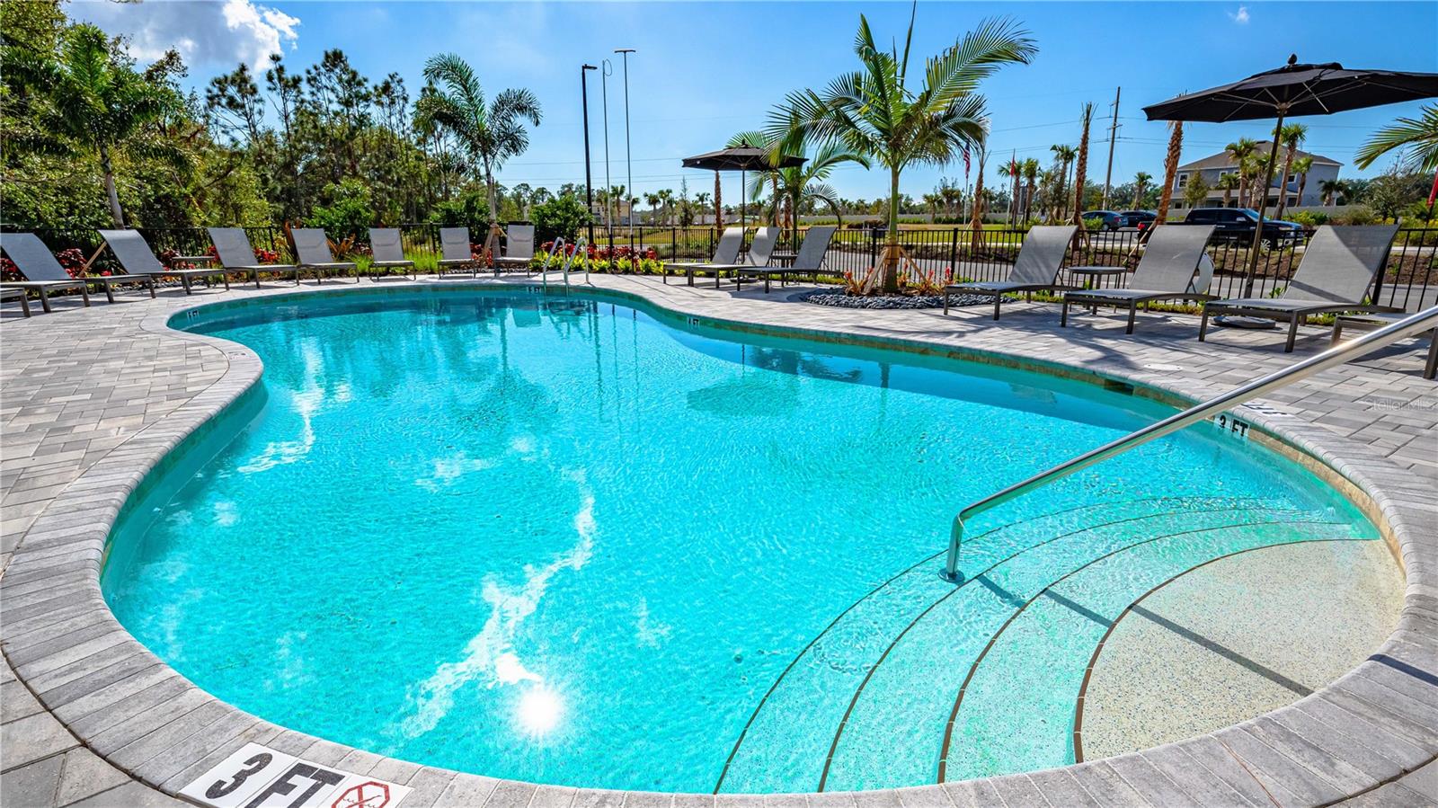 TOWNS AT TIBURON - Residential