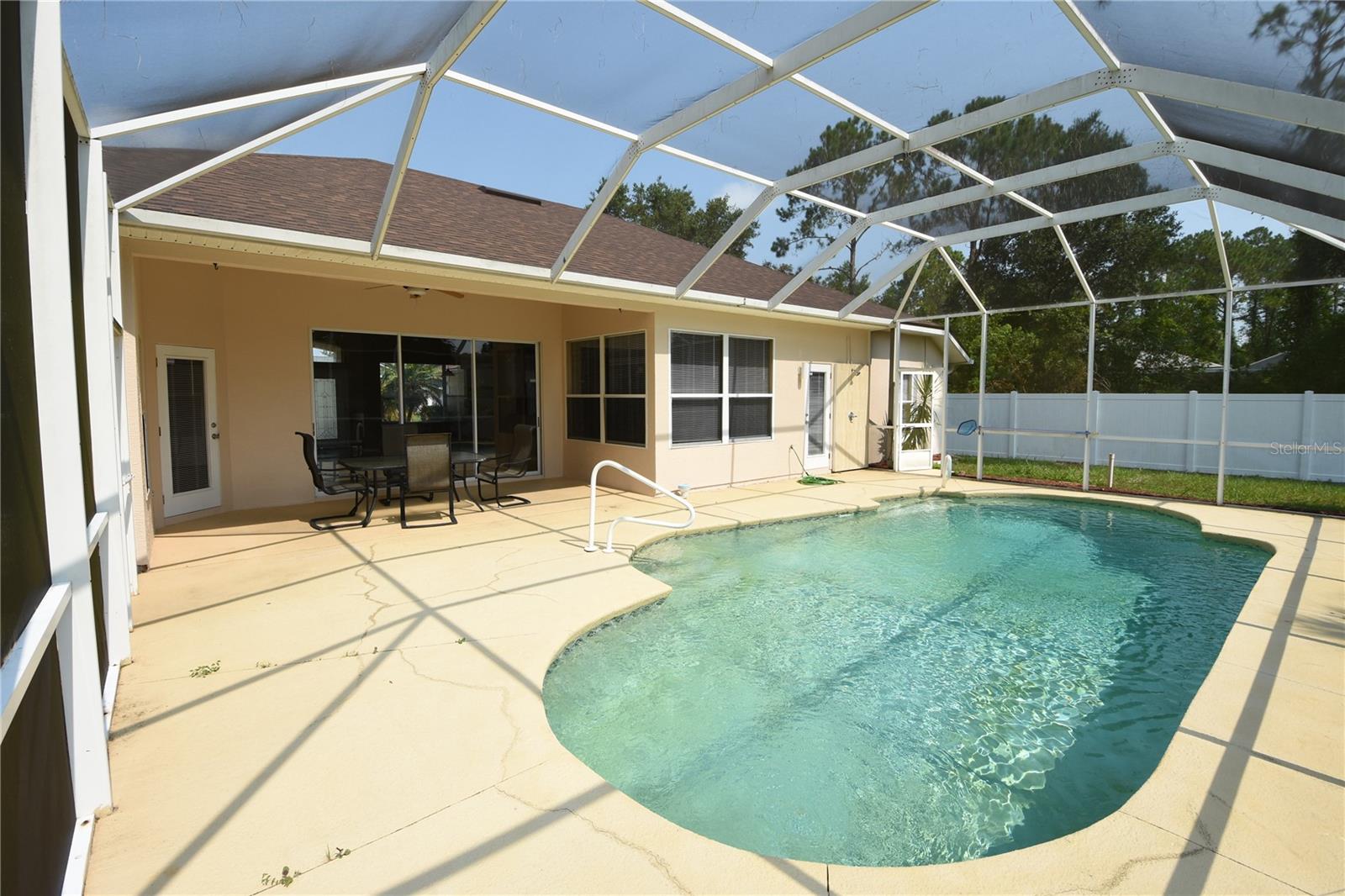 BELLE TERRE - Residential Lease