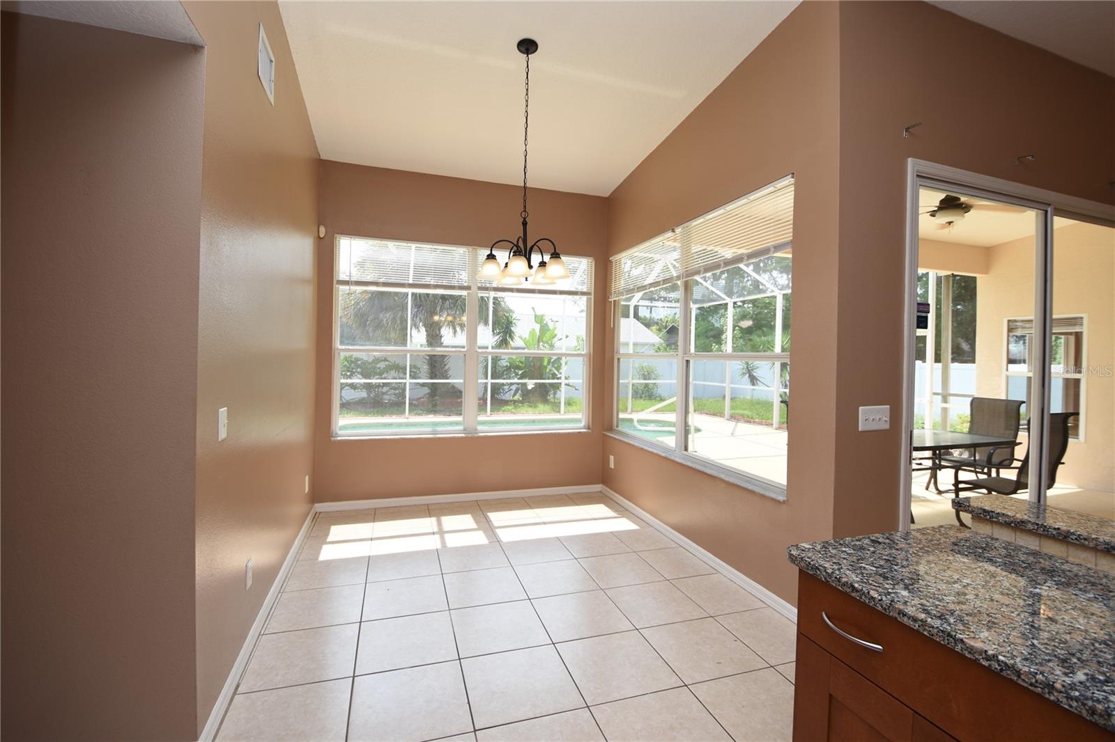 BELLE TERRE - Residential Lease