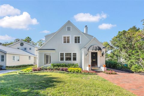 A home in WINTER PARK