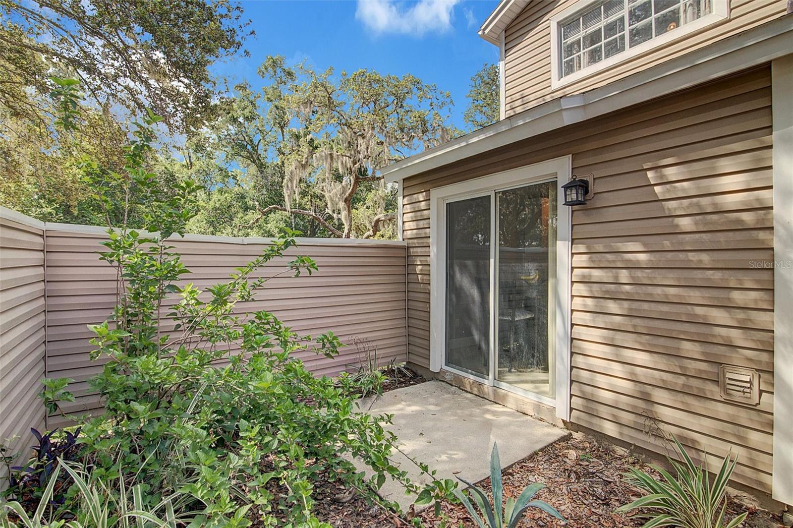 503 PORTLAND CIRCLE