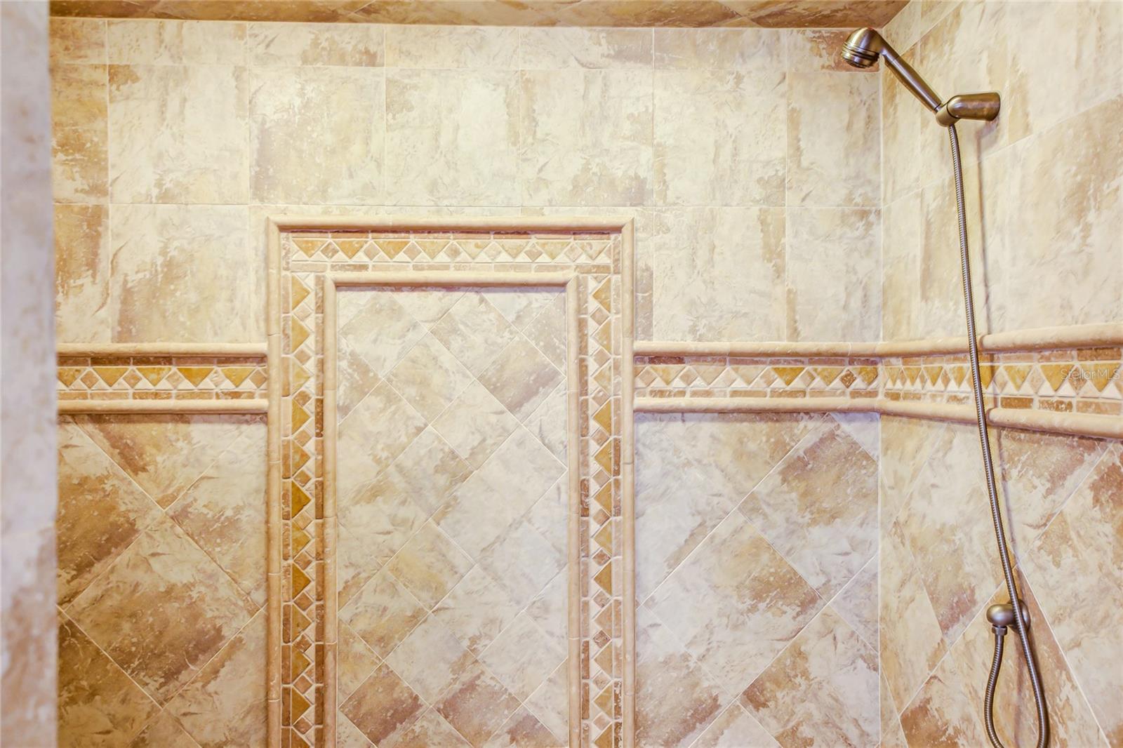 SOUTH BAY - Residential