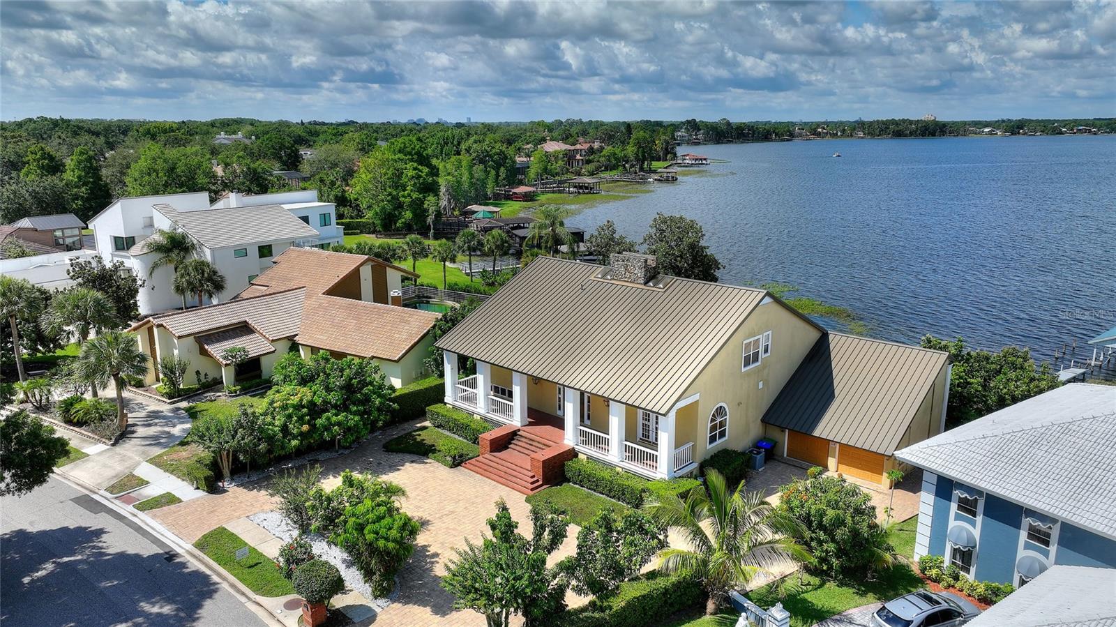 SOUTH BAY - Residential