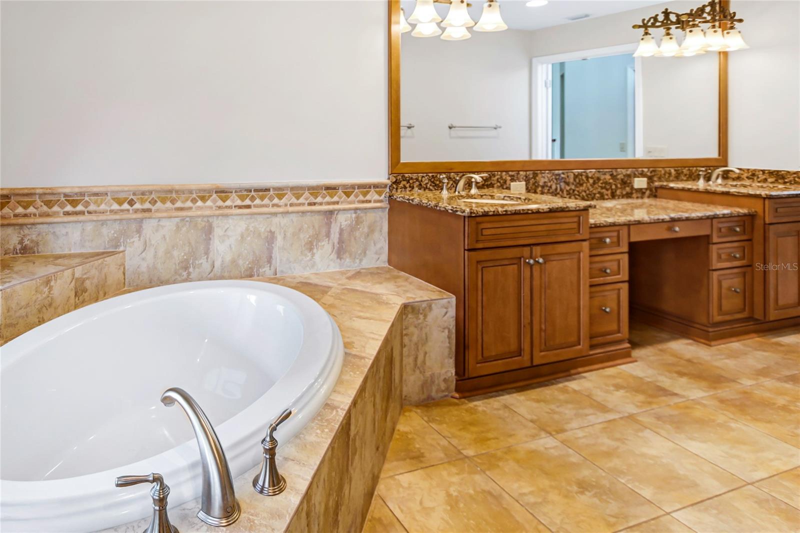 SOUTH BAY - Residential