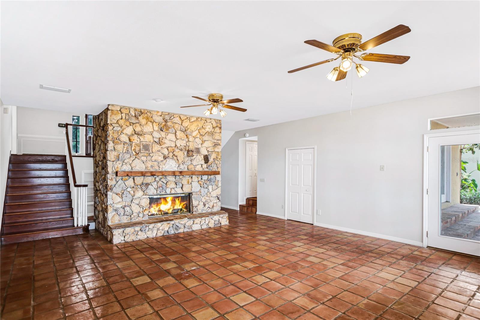 SOUTH BAY - Residential