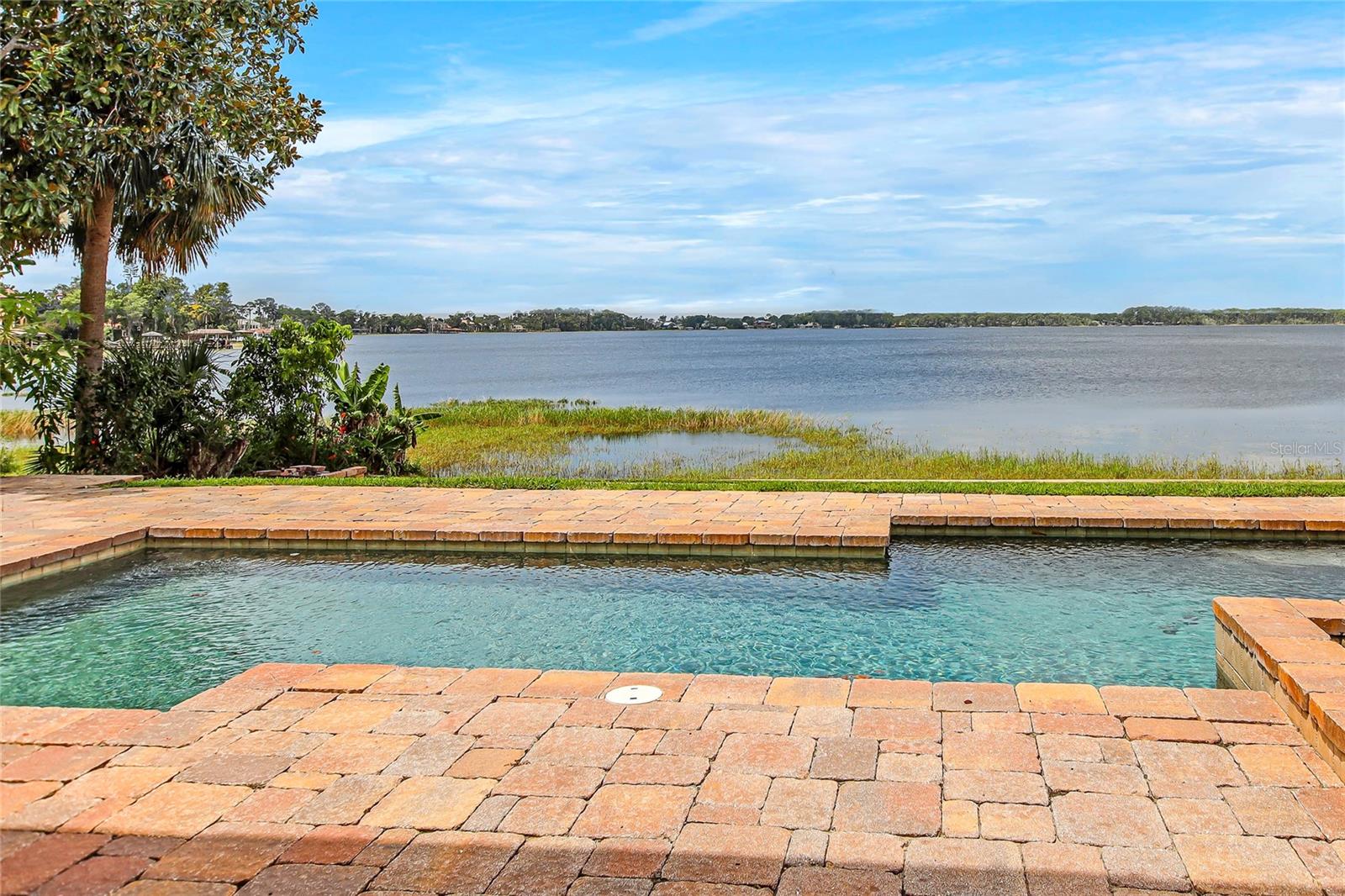 SOUTH BAY - Residential