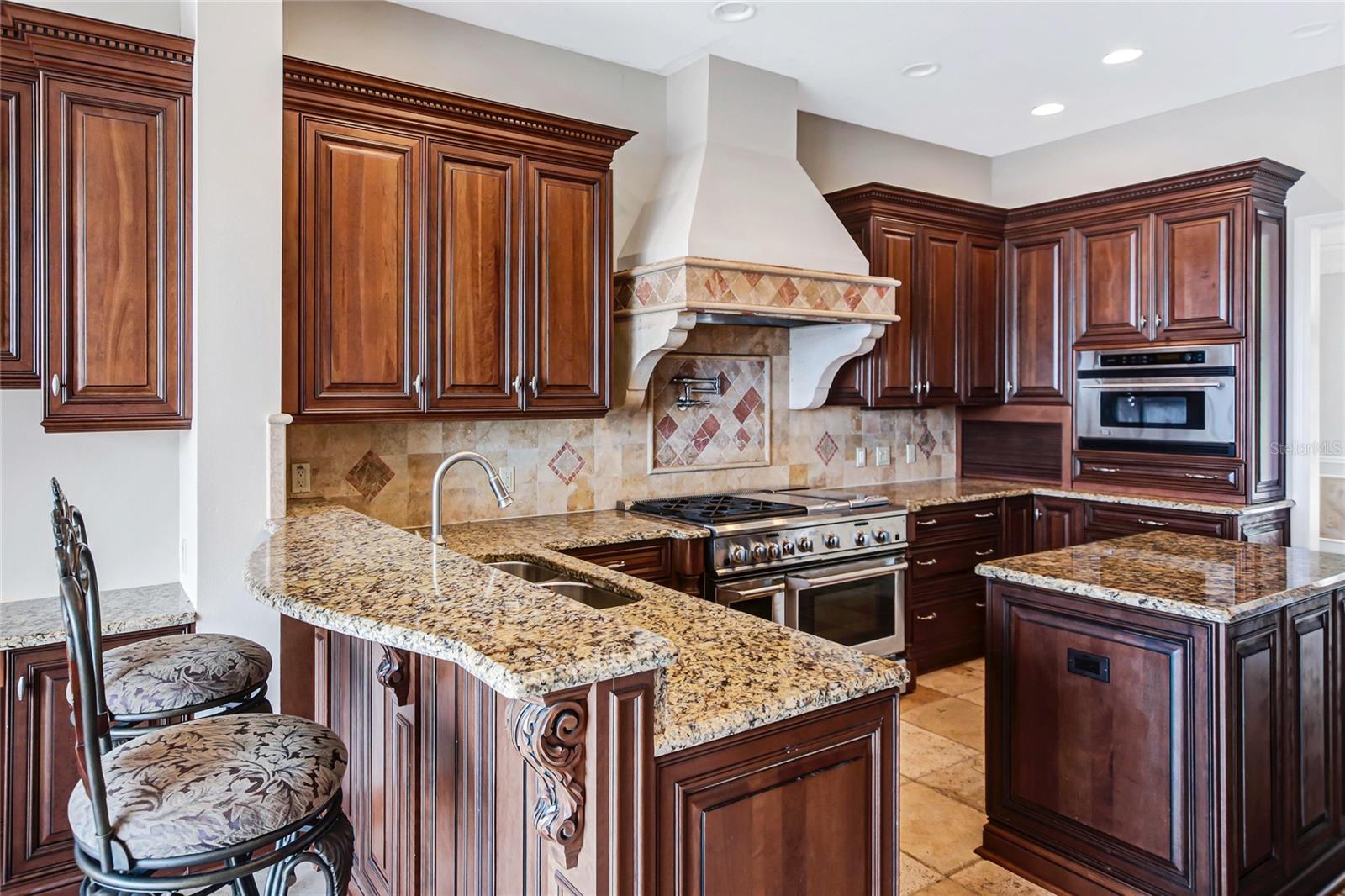 SOUTH BAY - Residential