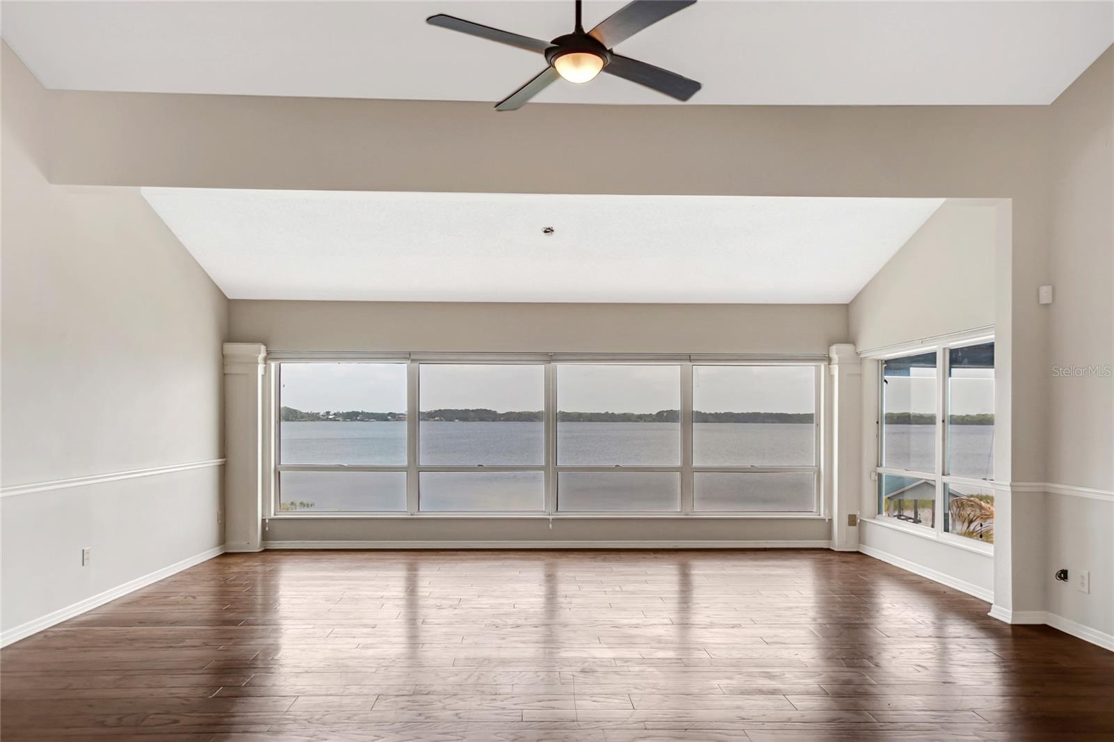 SOUTH BAY - Residential