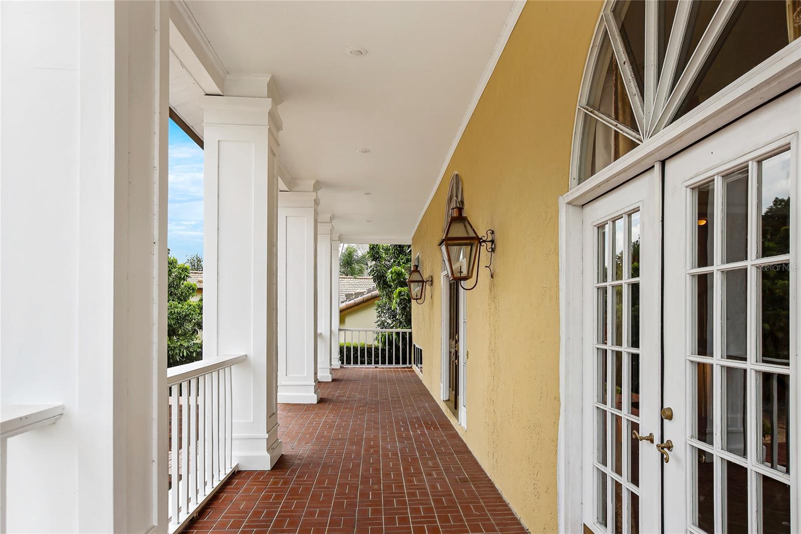 SOUTH BAY - Residential