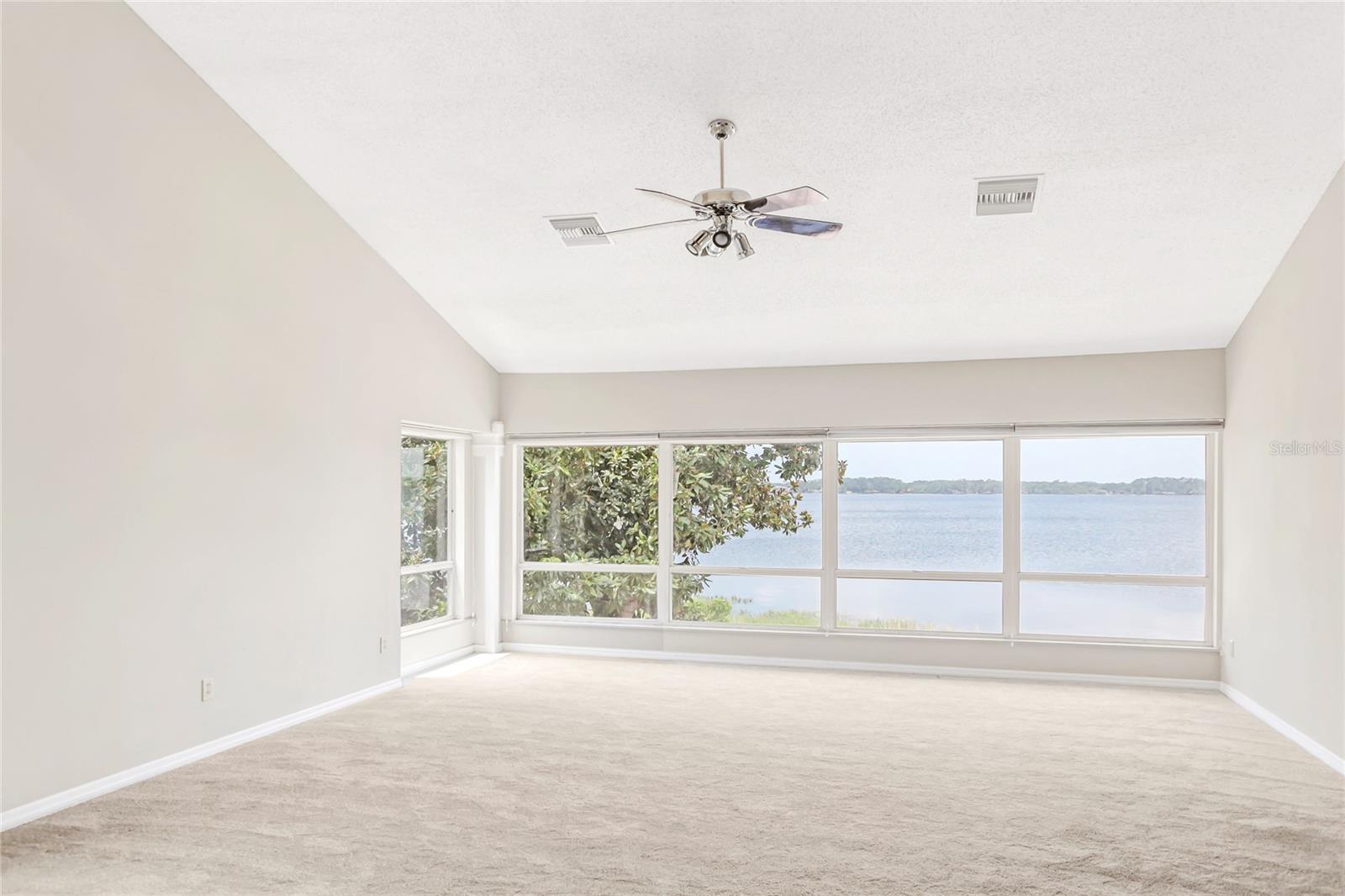 SOUTH BAY - Residential