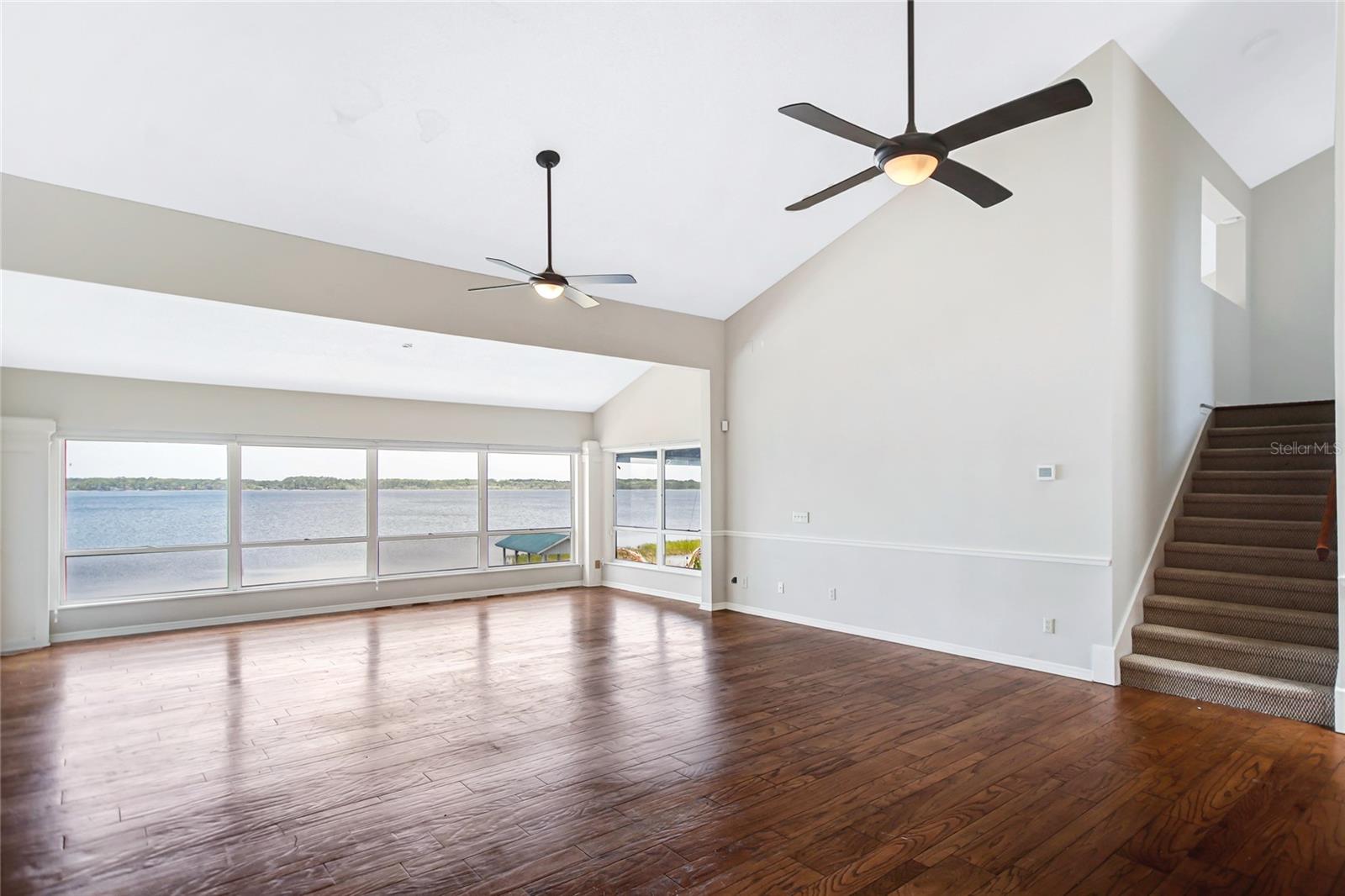 SOUTH BAY - Residential