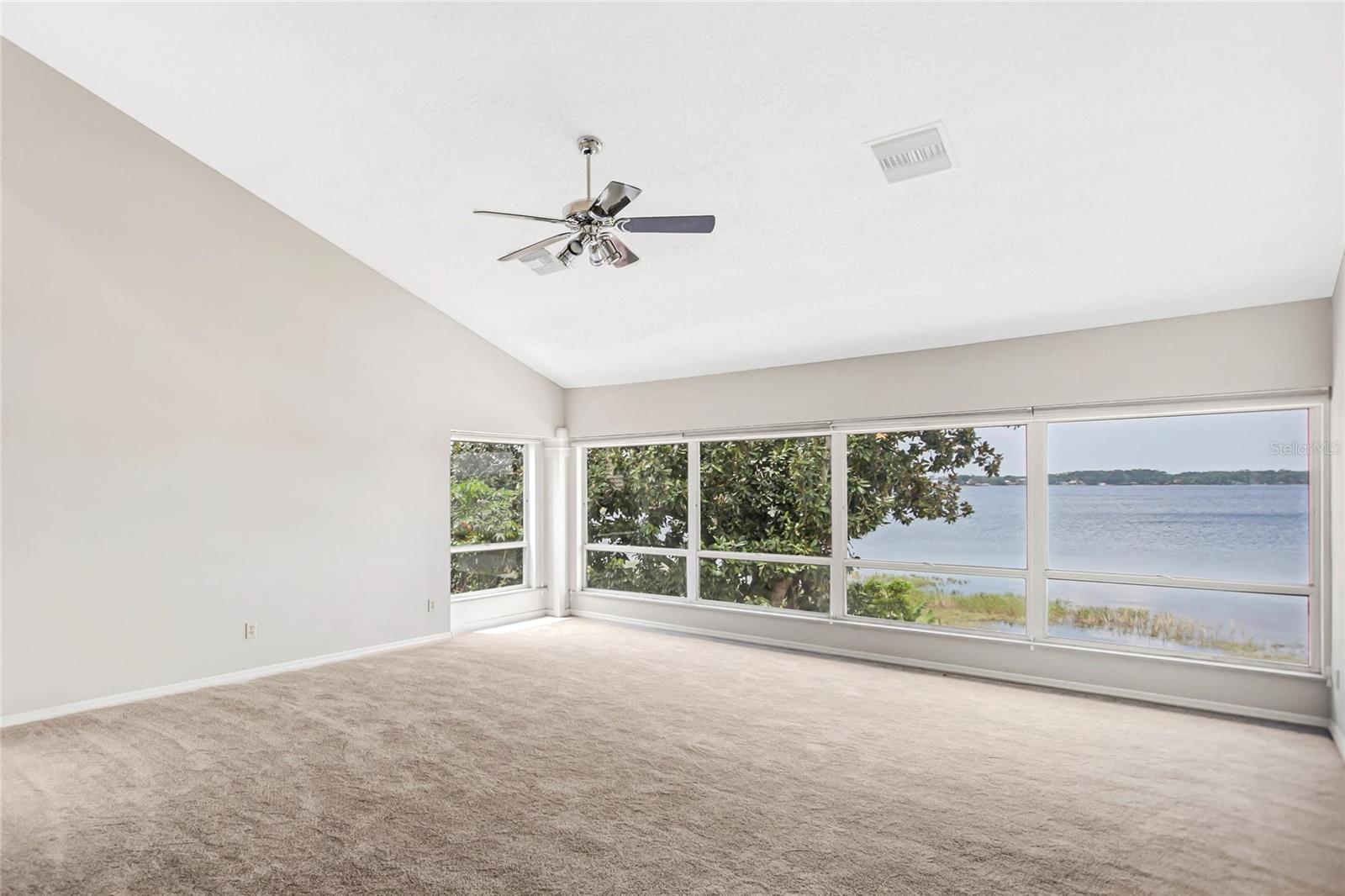 SOUTH BAY - Residential