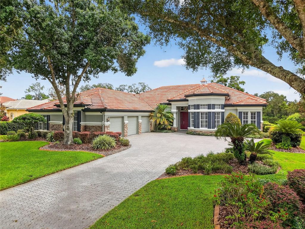 Photo of 13124 Grand Traverse Drive, Dade City, FL 33525 (MLS # TB8422438)