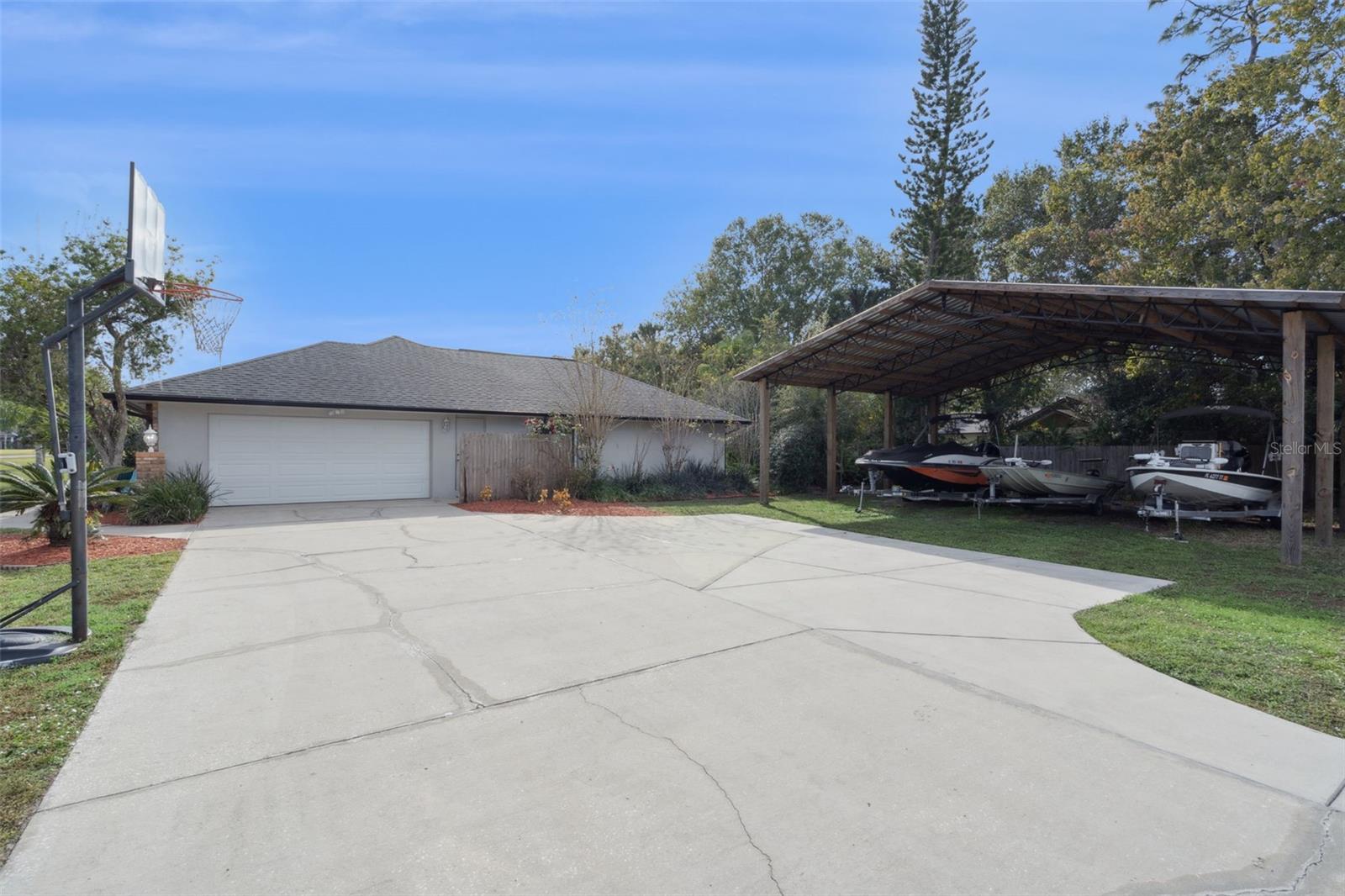 PICKETT DOWNS UNIT 3 - Residential