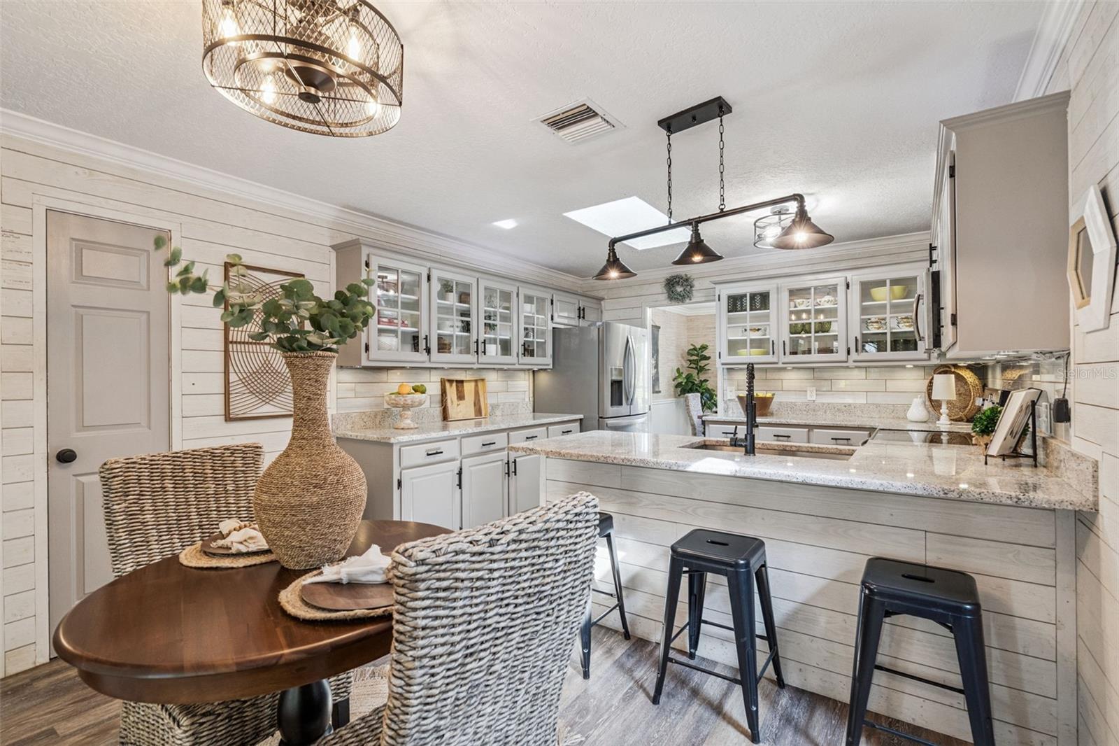 PICKETT DOWNS UNIT 3 - Residential