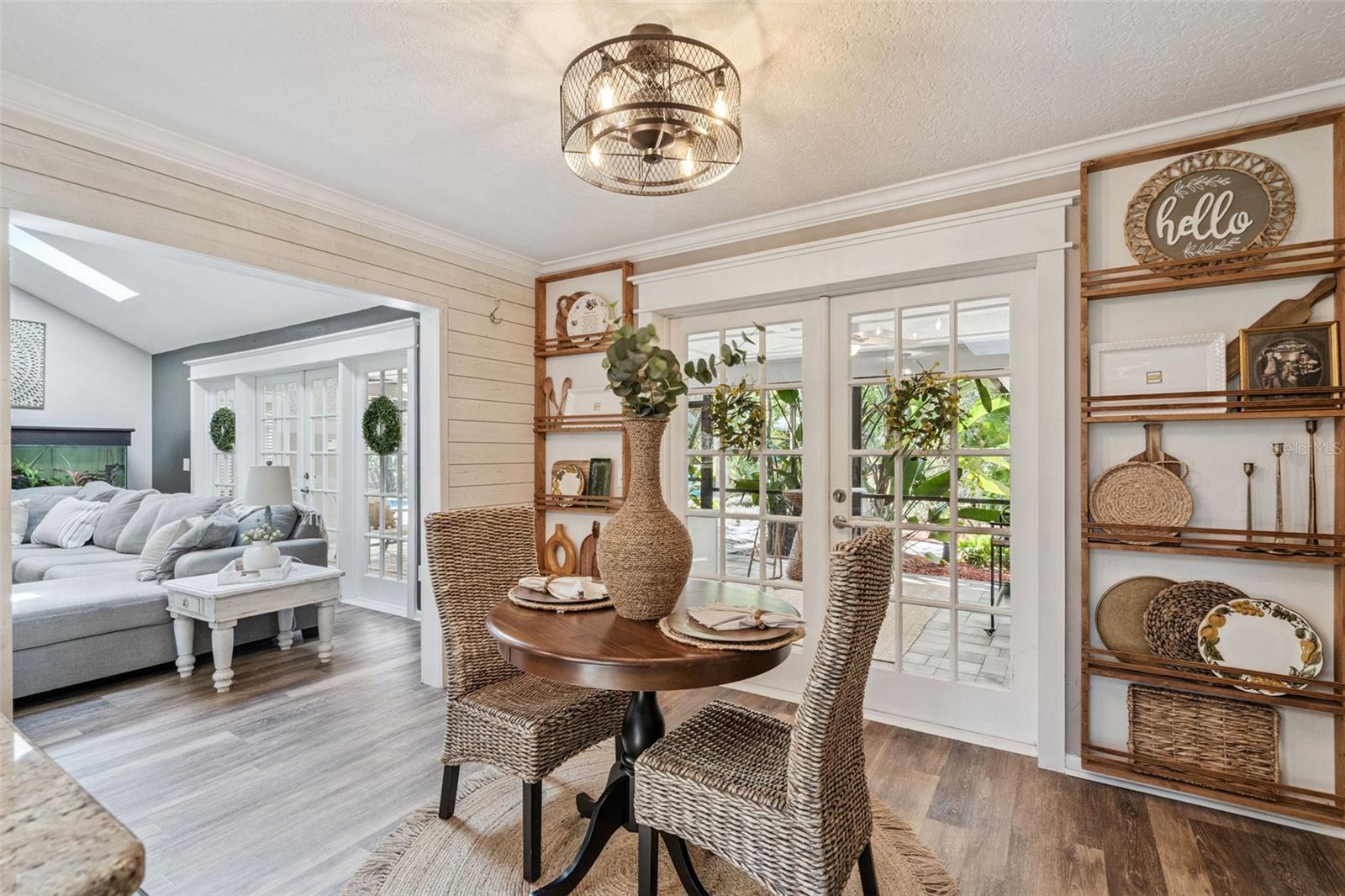 PICKETT DOWNS UNIT 3 - Residential