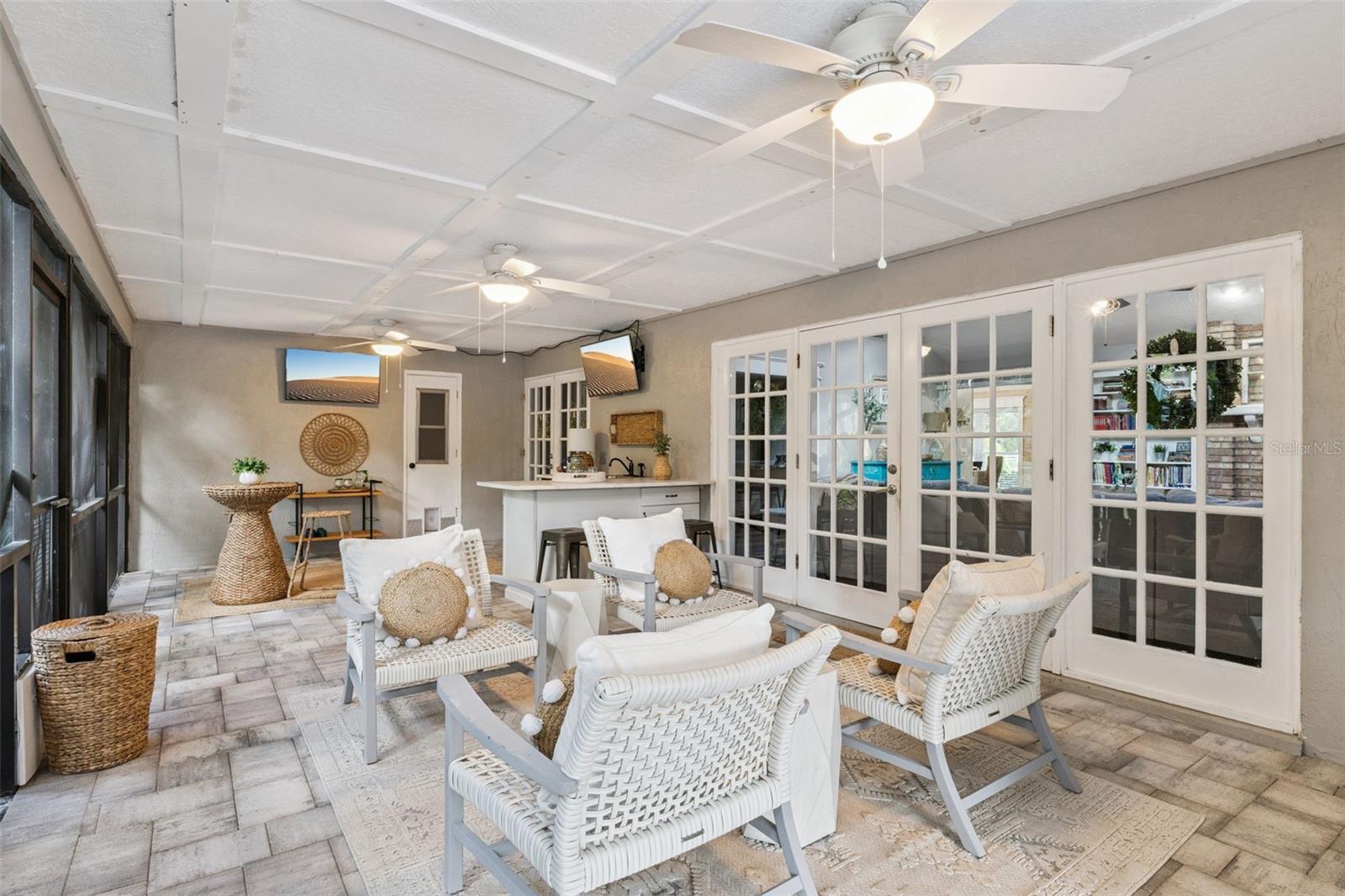 PICKETT DOWNS UNIT 3 - Residential