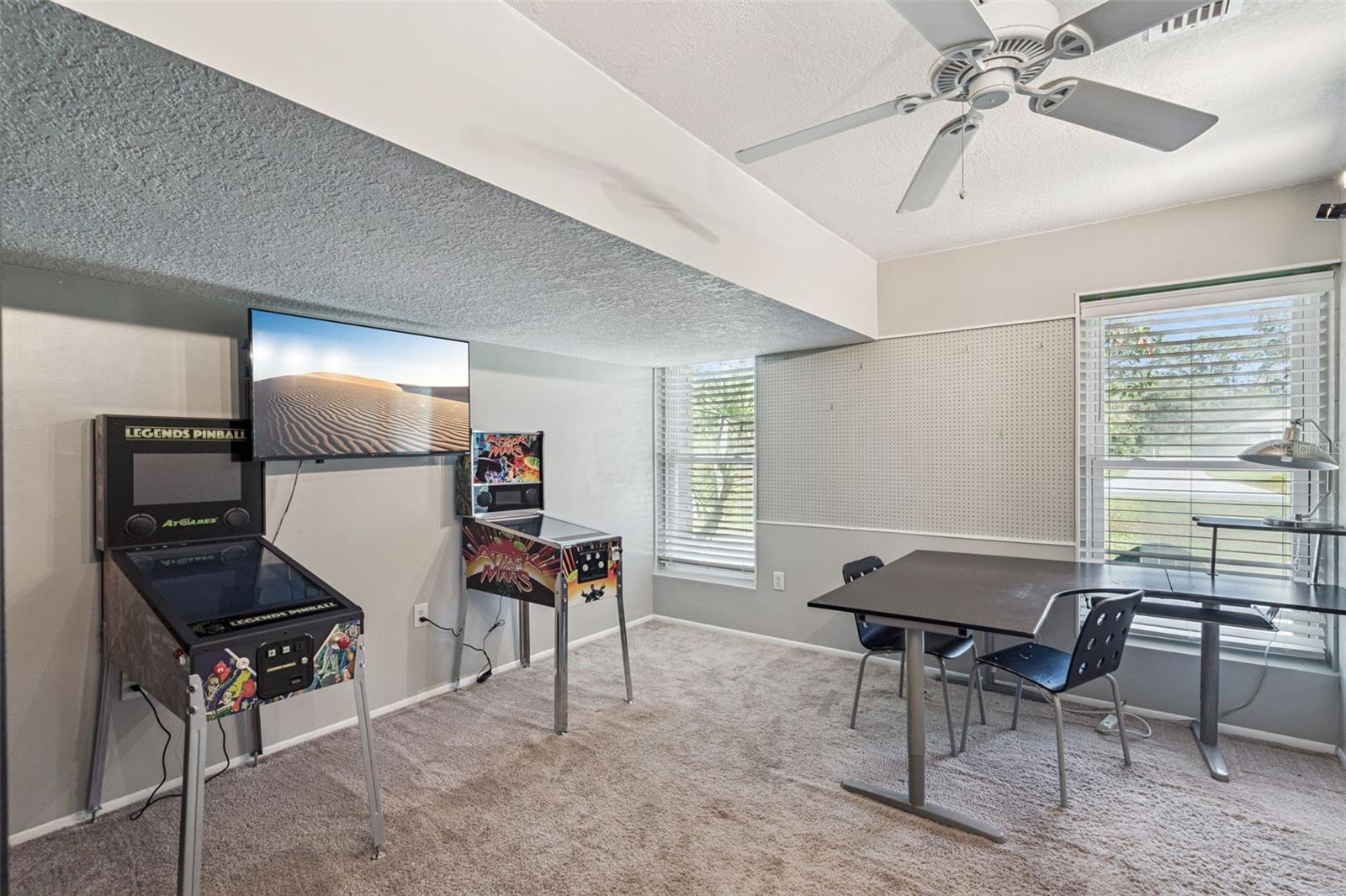 PICKETT DOWNS UNIT 3 - Residential