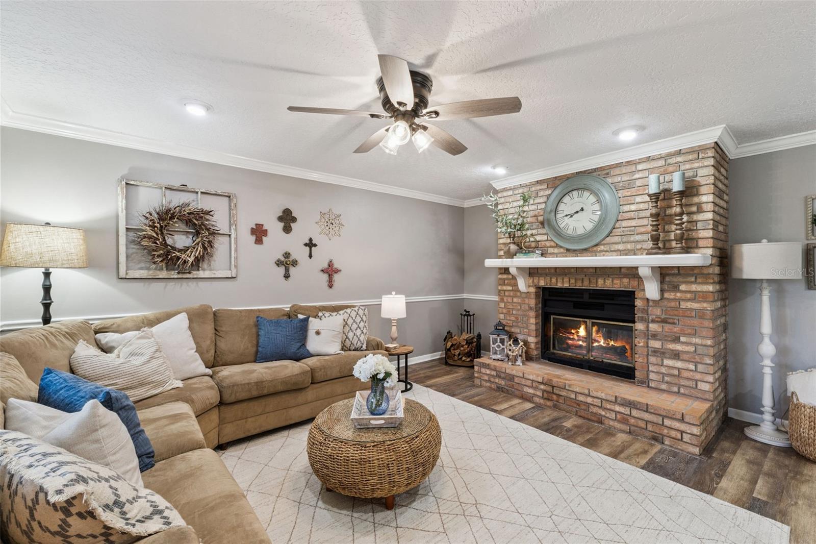 PICKETT DOWNS UNIT 3 - Residential