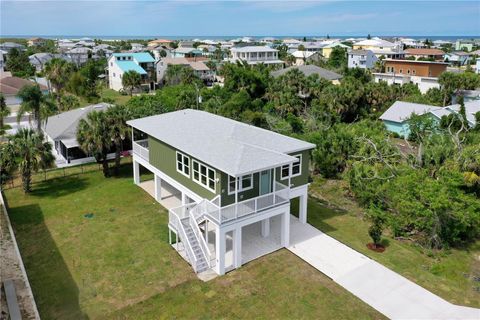 A home in PALM COAST